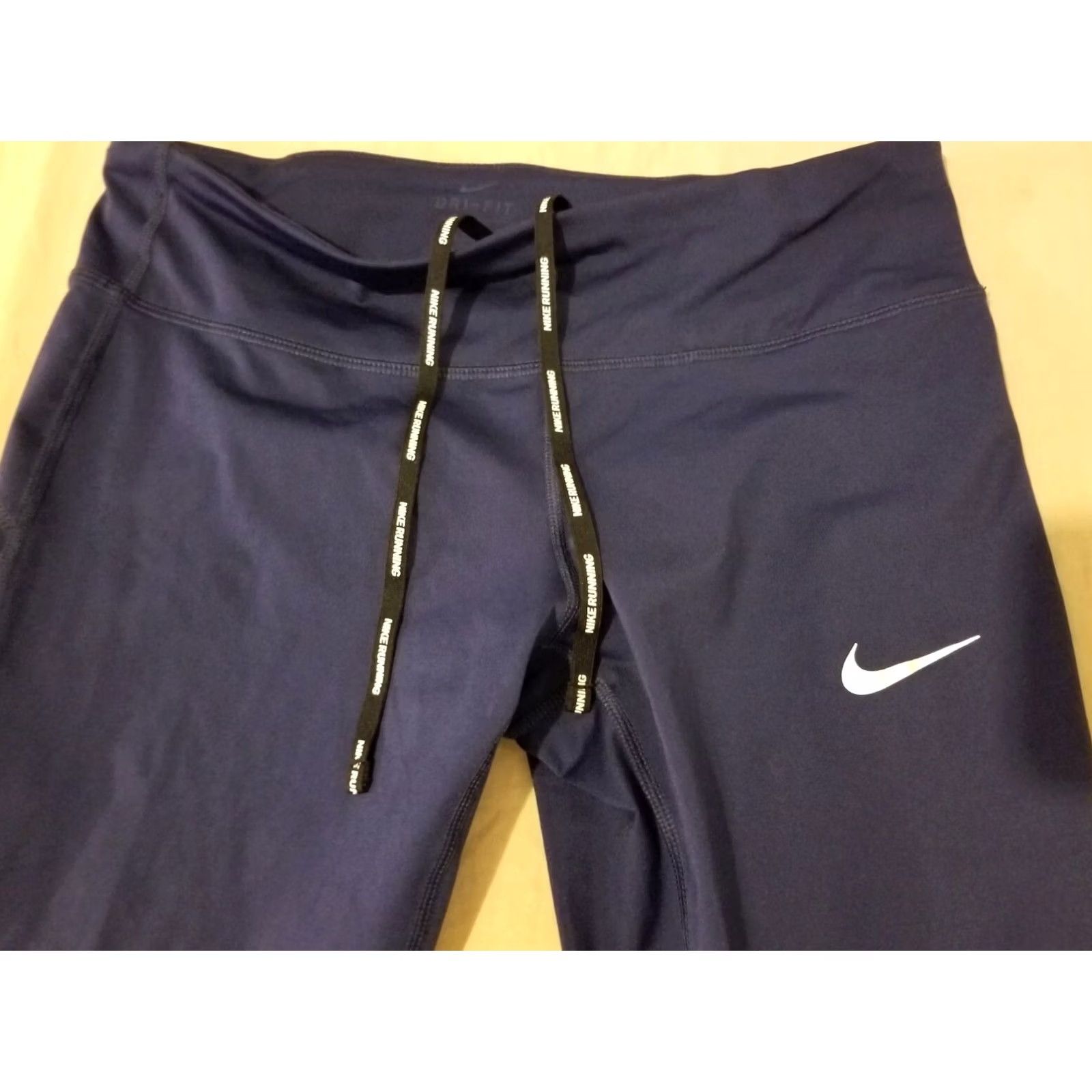 Nike Womens Nike Pants M Medium Navy Blue Capri Athletic Gym Workout Nike Pants Womens M Blue Capri Athletic Workout Size 32" / US 10 / IT 46 - 5 Thumbnail