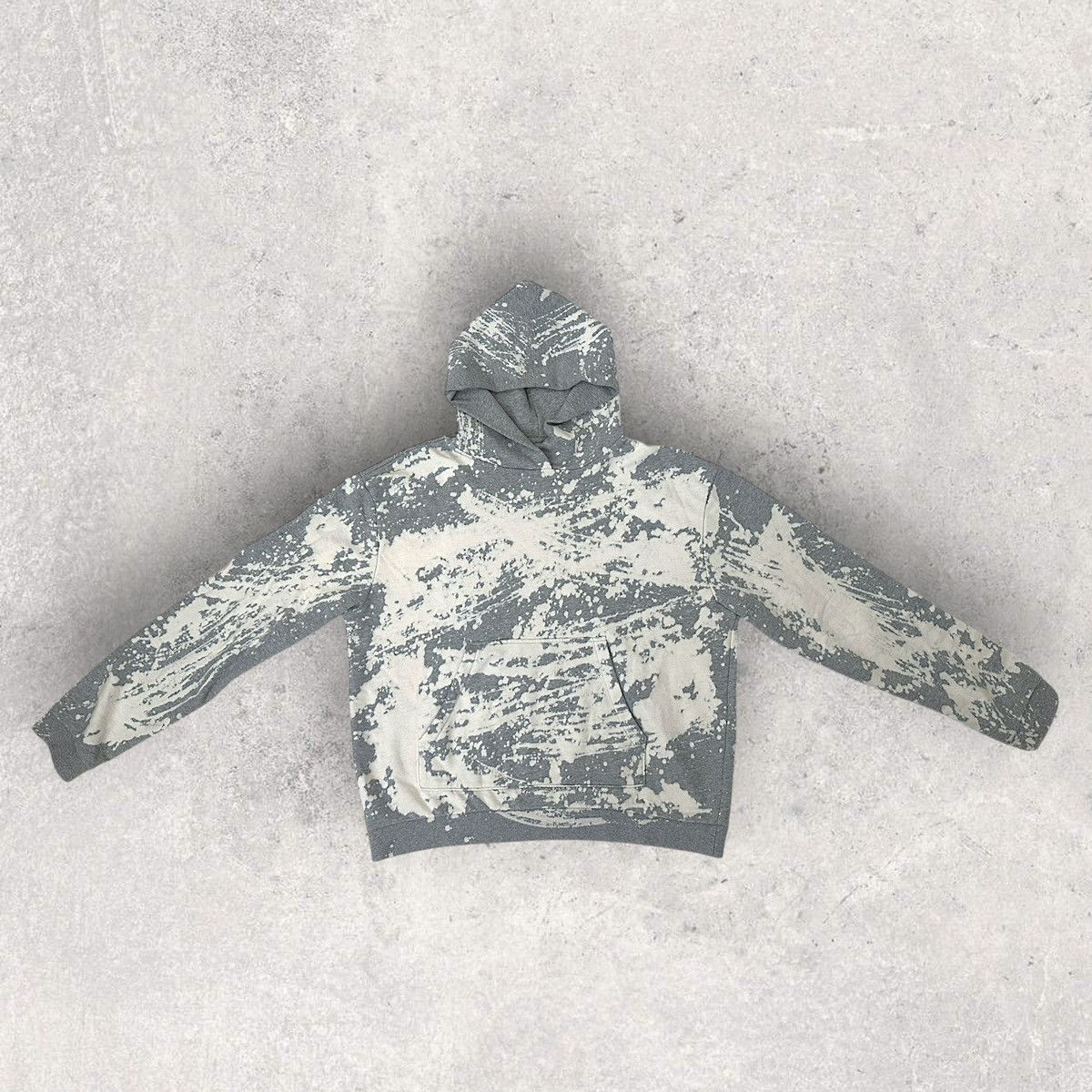 Urban Outfitters Urban Outfitters Bleach Hoodie Size US M / EU 48-50 / 2 - 1 Thumbnail