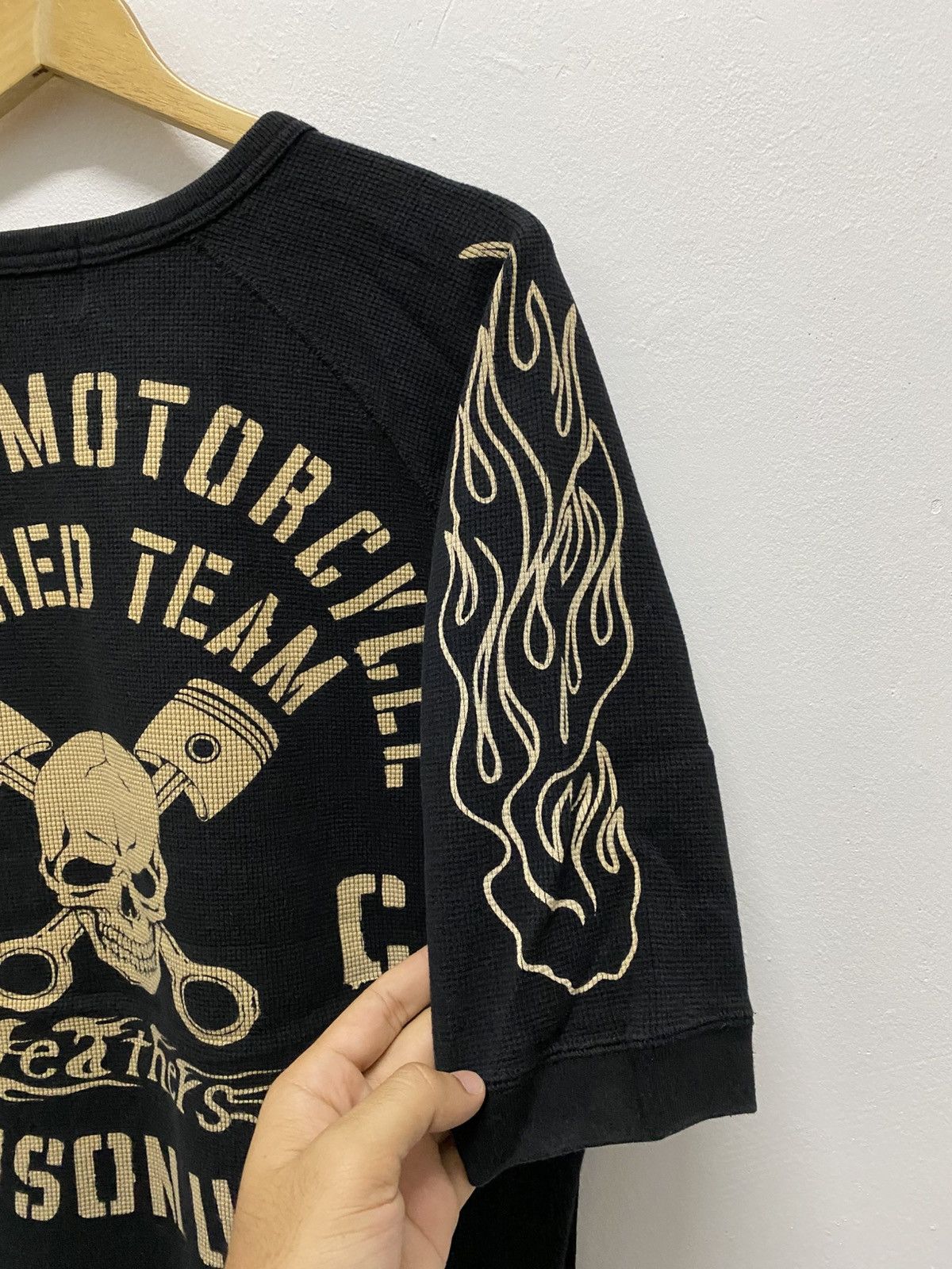 If Six Was Nine VANSON LEATHERS SKULL FLAME LONGSLEEVE ROCK PUNK STYLE Size US M / EU 48-50 / 2 - 4 Thumbnail