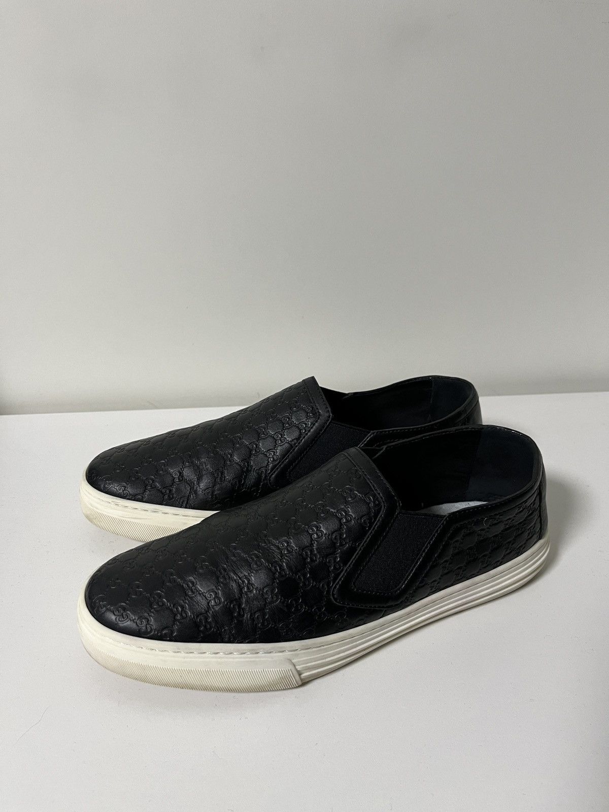 Gucci Gucci Microguccissima Monogram Leather Slip On Size US 7 / IT 37 - 9 Thumbnail