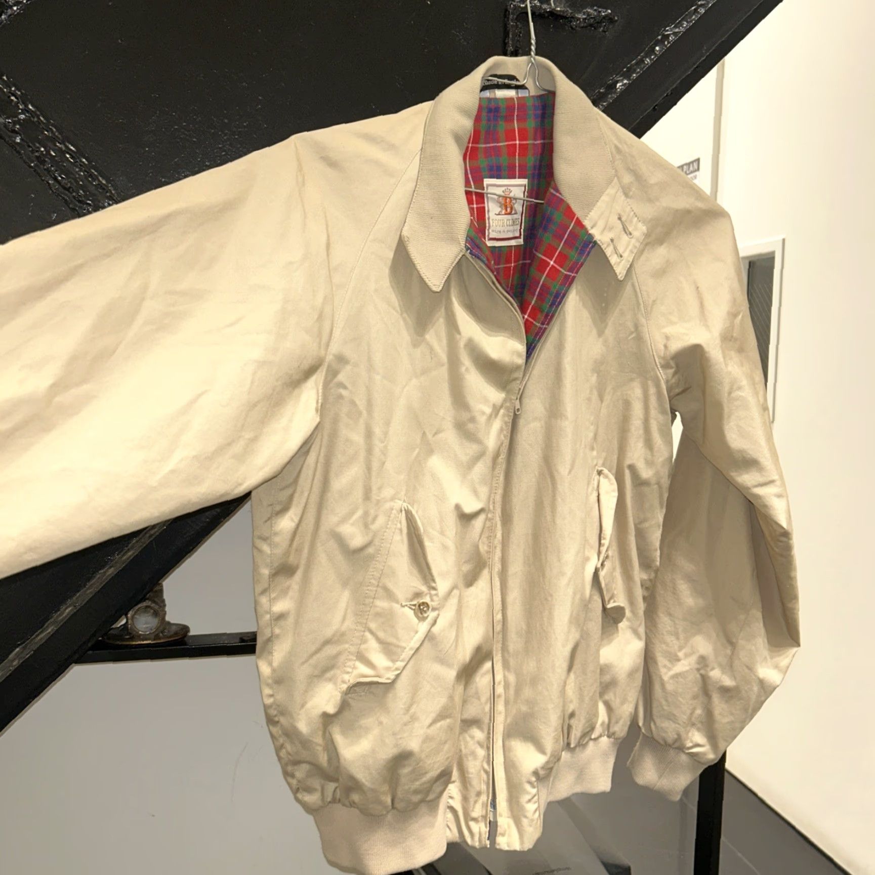 Vintage VINTAGE Four Climes Bomber Jacket Made In England Blanket Lined Med Large Beige Size US L / EU 52-54 / 3 - 3 Thumbnail