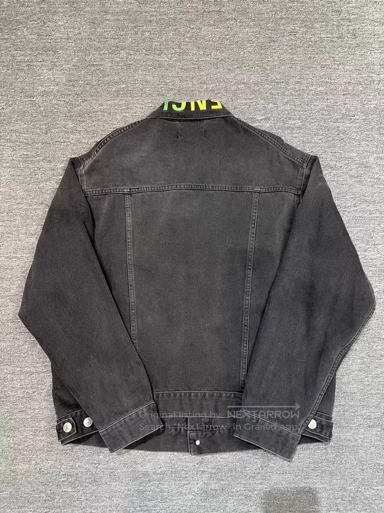 Balenciaga Balenciaga Collar Rainbow Logo Embroidered Denim Jacket Size US S / EU 44-46 / 1 - 2 Thumbnail