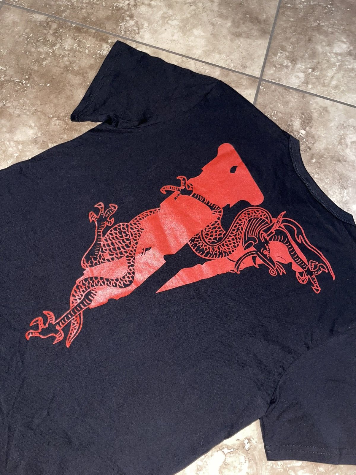 CLOT × Vlone Vlone X Clot Dragon Tee Black/Red Size Small Size US S / EU 44-46 / 1 - 4 Thumbnail