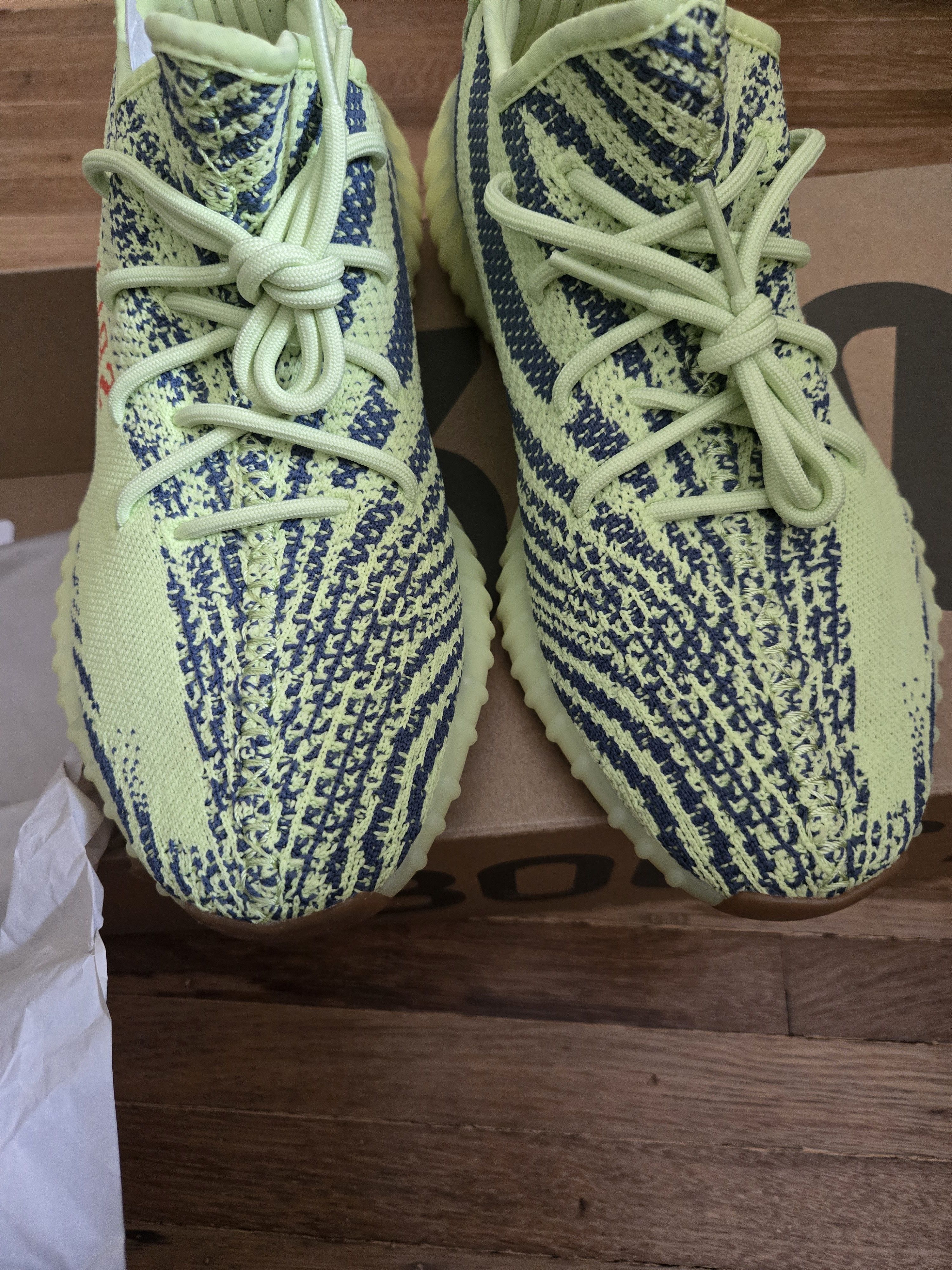 Yeezy Semi frozen yellow yeezy 350 V2 Size US 11 / EU 44 - 3 Thumbnail