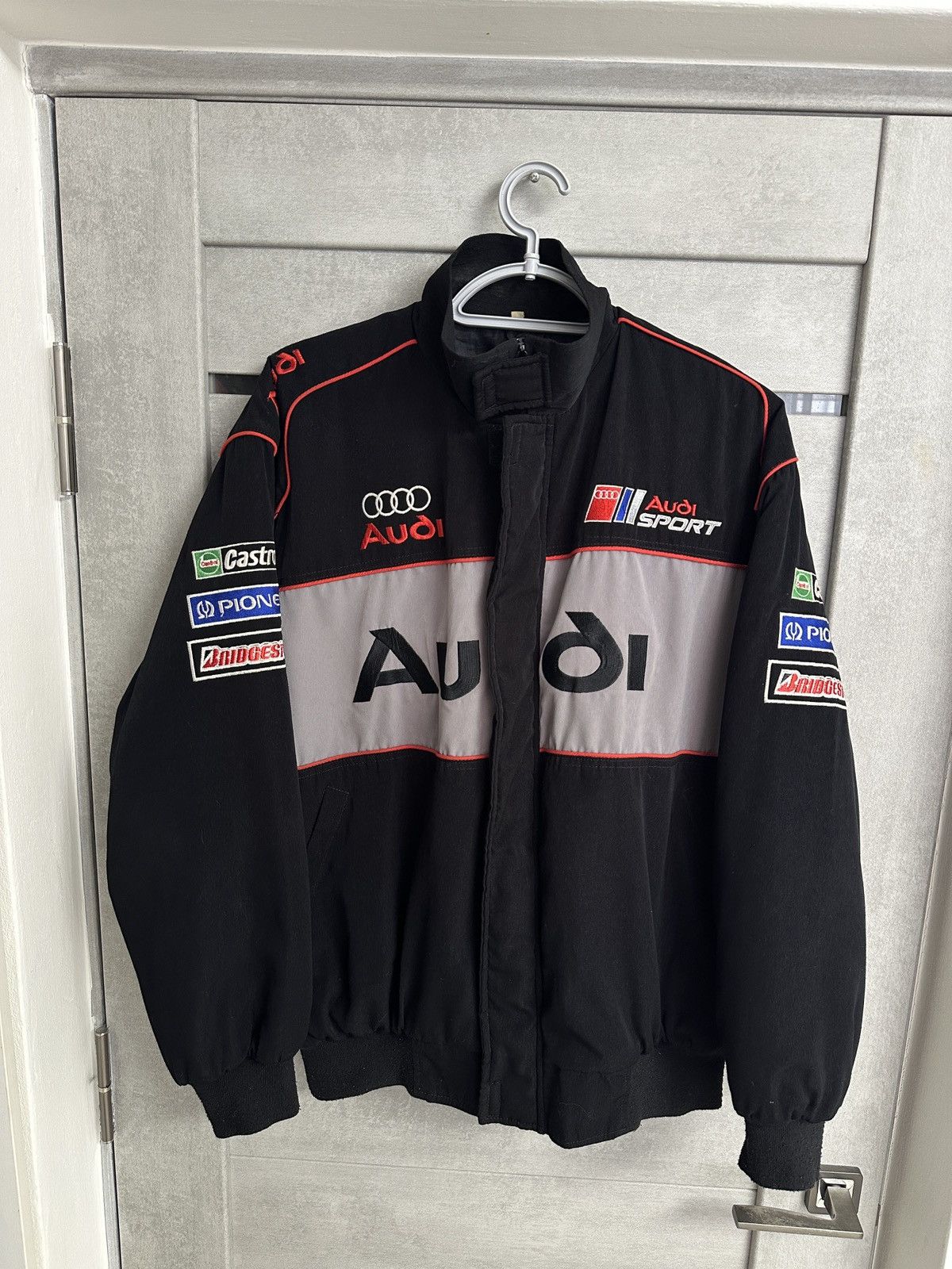 Audi Adult Audi Jacket Ebroidered Cotton Padded F 1 Racing Jacket Size US L / EU 52-54 / 3 - 1 Thumbnail