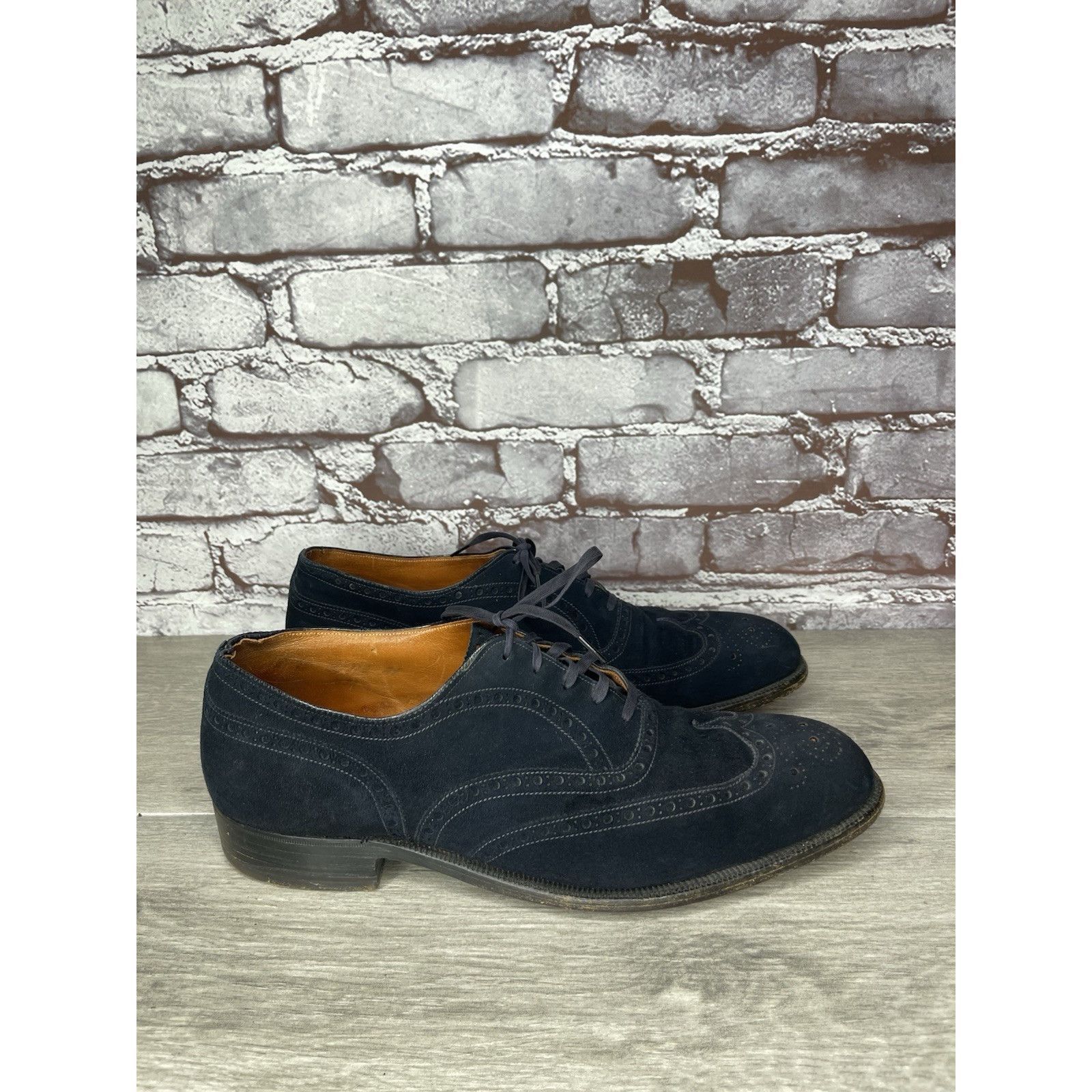 Saks Fifth Avenue Saks Fifth Ave Blue Suede Leather Wingtip Oxfords Lace Up Sh Size US 8 / EU 41 - 23 Thumbnail