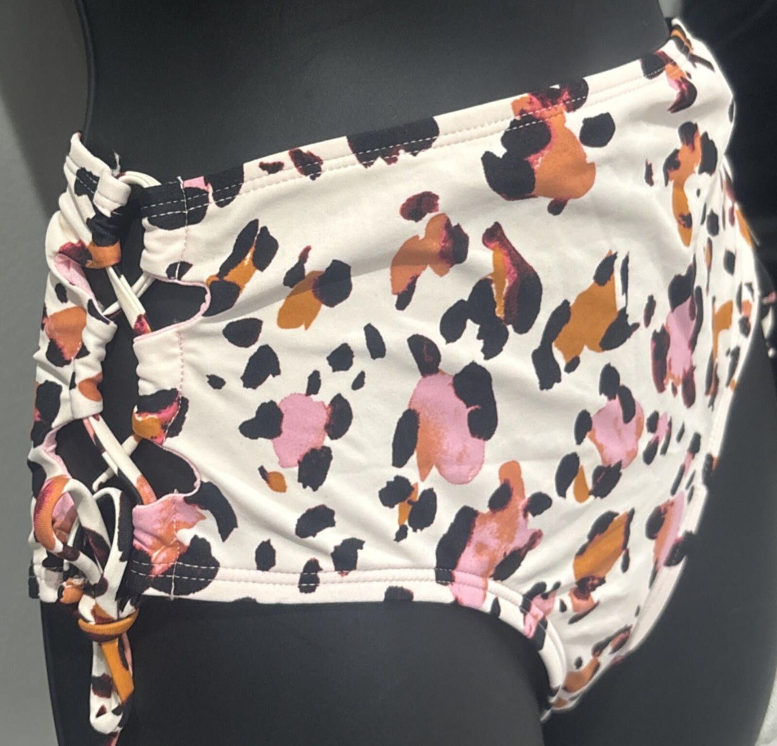 Other Hula Honey bikini bottoms medium pink nwt macys bundle Size ONE SIZE - 2 Thumbnail