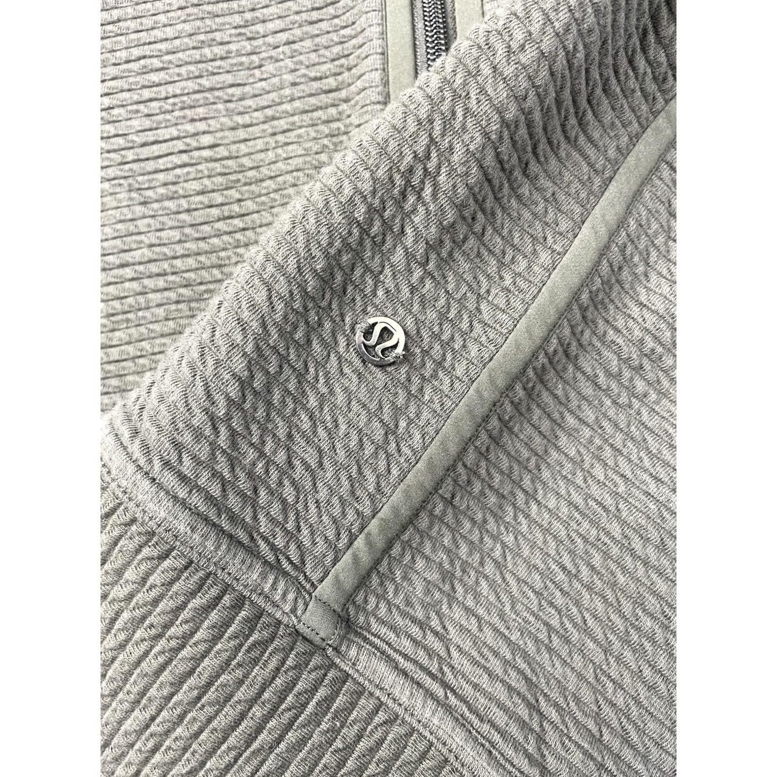 Lululemon Lululemon Jacket Womens 8 Full Zip Dark Olive Green Track Jacket Athletic Running Walking Ribbed Regular Size 8 Womens Size M / US 6-8 / IT 42-44 - 7 Thumbnail