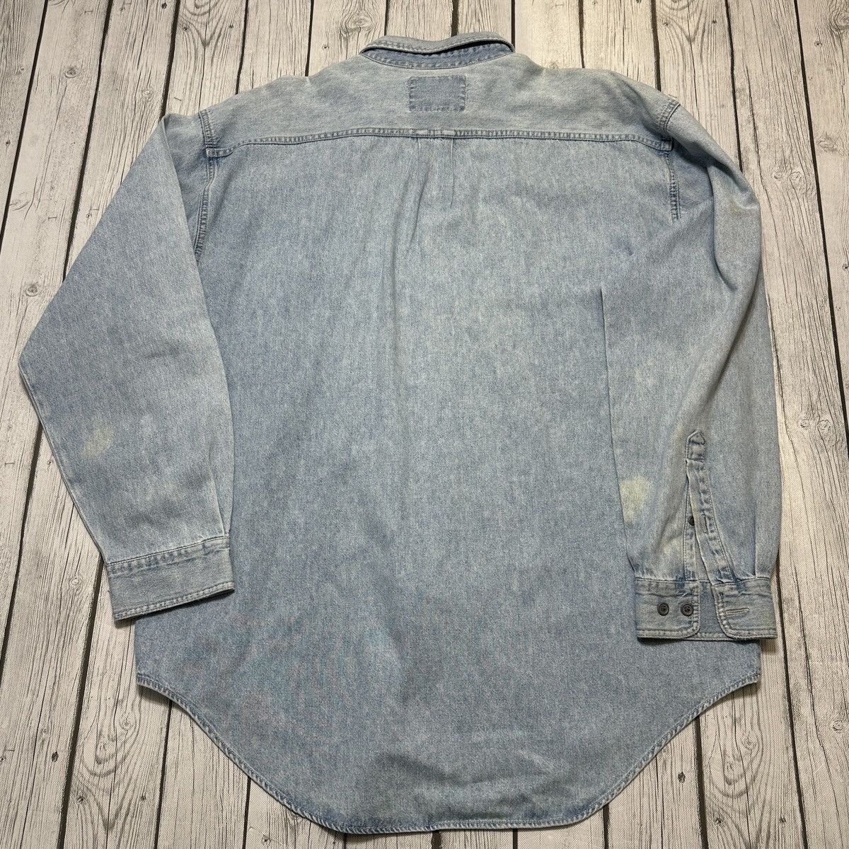 Levi's × Vintage Vintage Levi’s denim shirt Size US XL / EU 56 / 4 - 2 Thumbnail