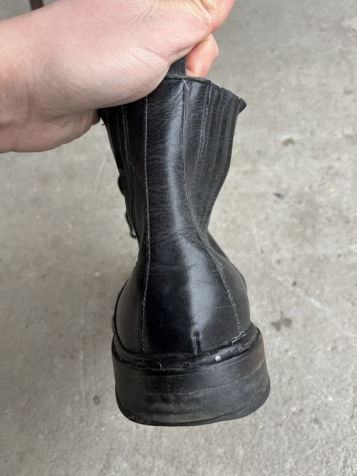 Allsaints Allsaints Distressed Leather Chelsea Ankle Boots Shoes Size US 10 / EU 43 - 25 Thumbnail