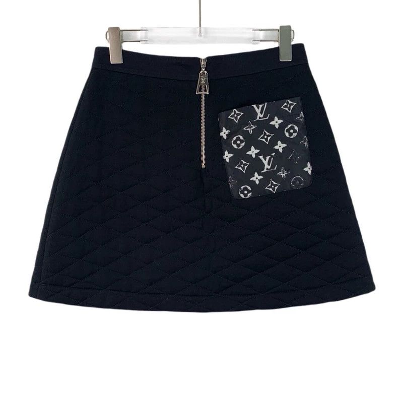Louis Vuitton Louis Vuitton size s Black argyle pocket logo print cotton Size 24" / US 00 / IT 34 - 2 Thumbnail