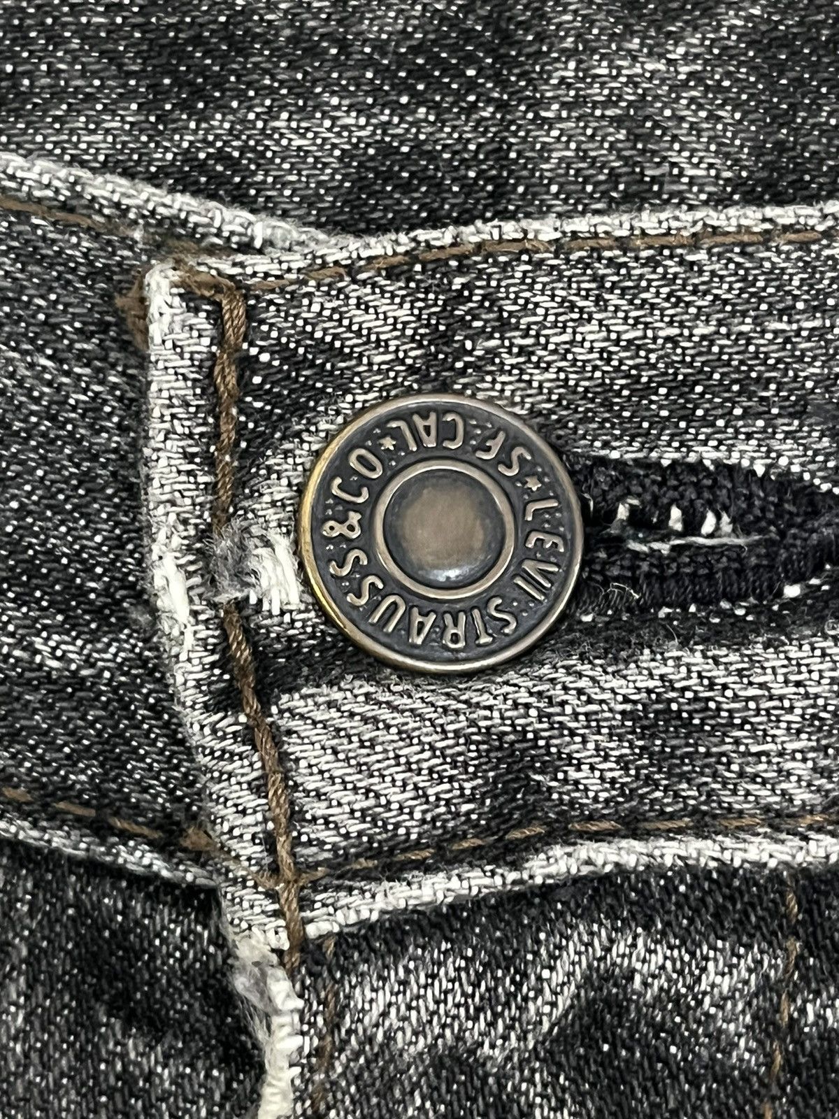 Levi's Vintage 90’s Levis 505 Grey Faded Washed Relaxed Fit Jeans Size US 30 / EU 46 - 9 Thumbnail