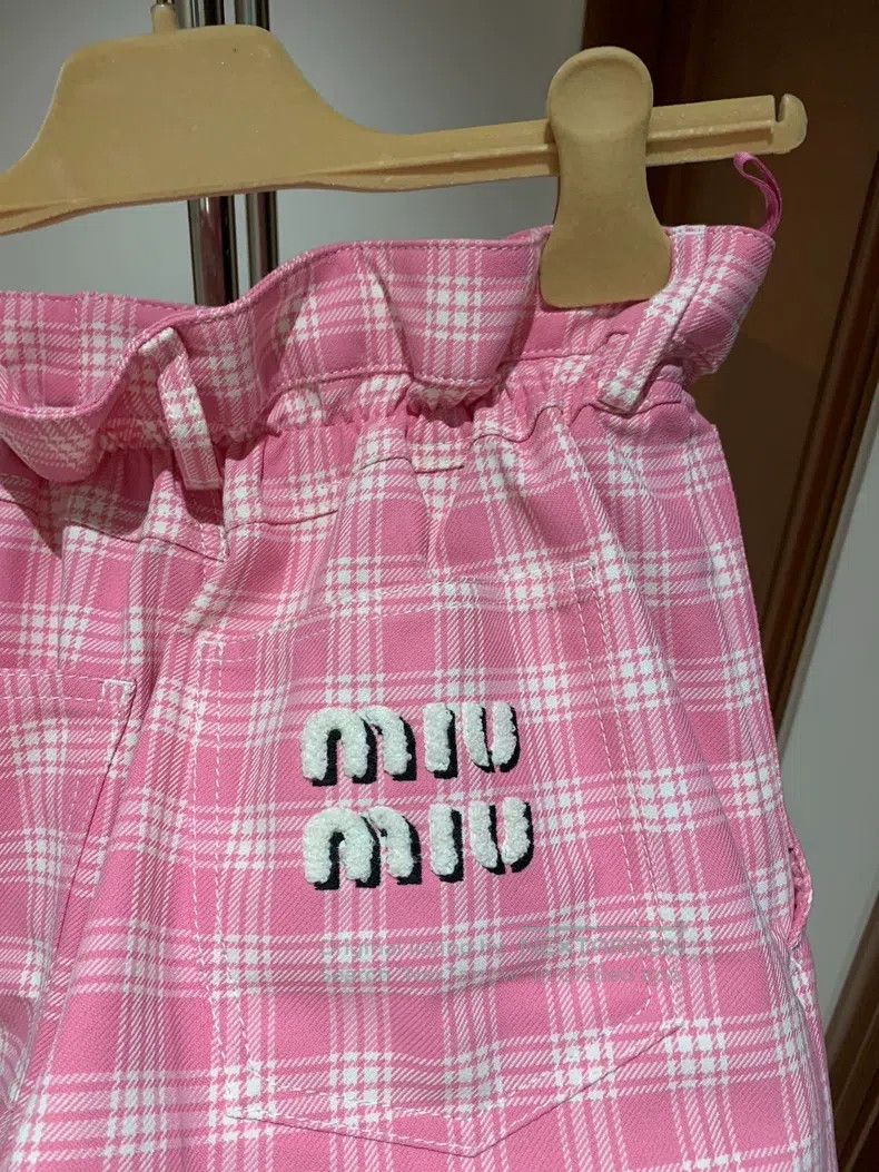 Miu Miu Miu Miu 36 short pants Size 24" / US 00 / IT 34 - 4 Thumbnail