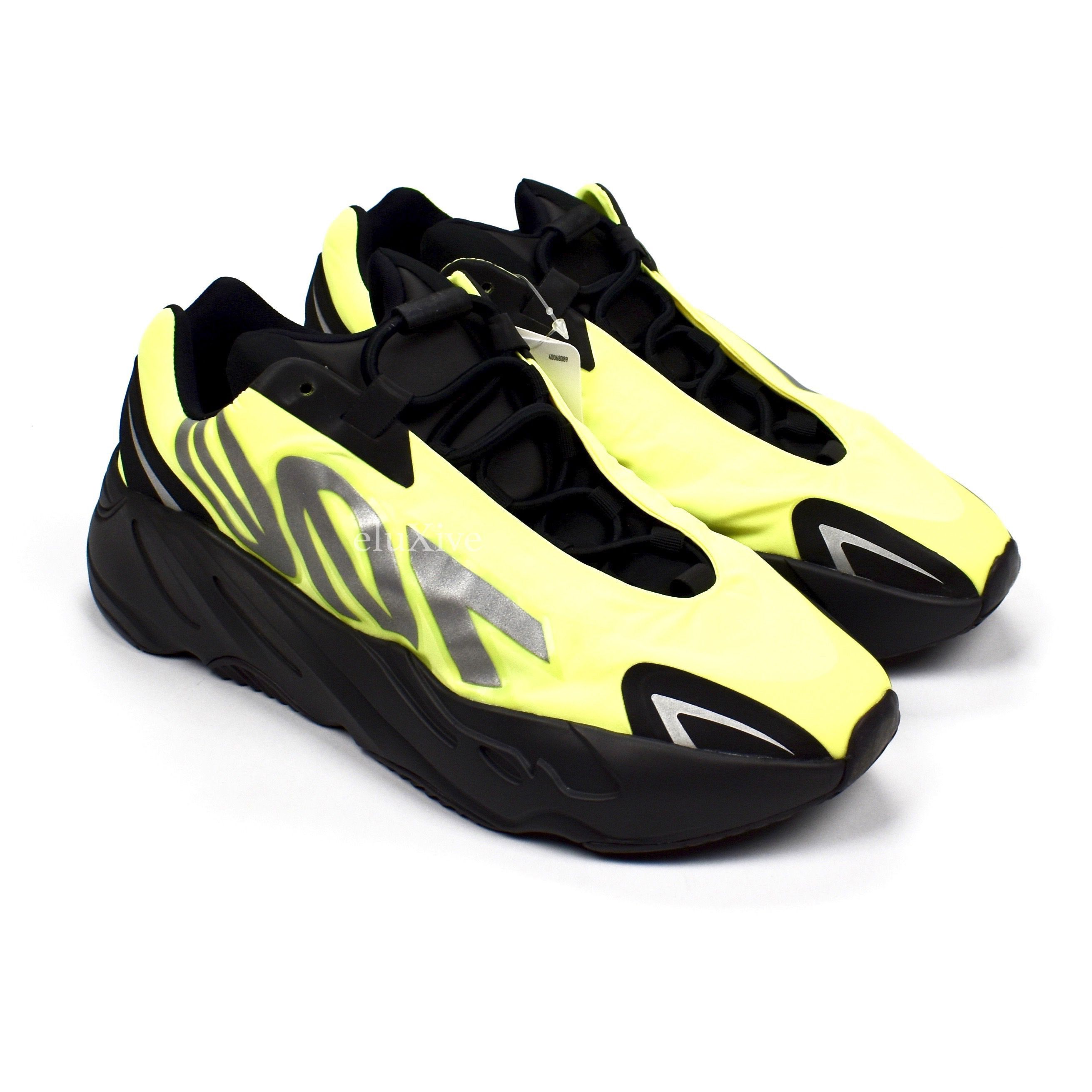 Adidas × Kanye West Yeezy 700 MNVN Phosphor DS Size US 9 / EU 42 - 1 Preview