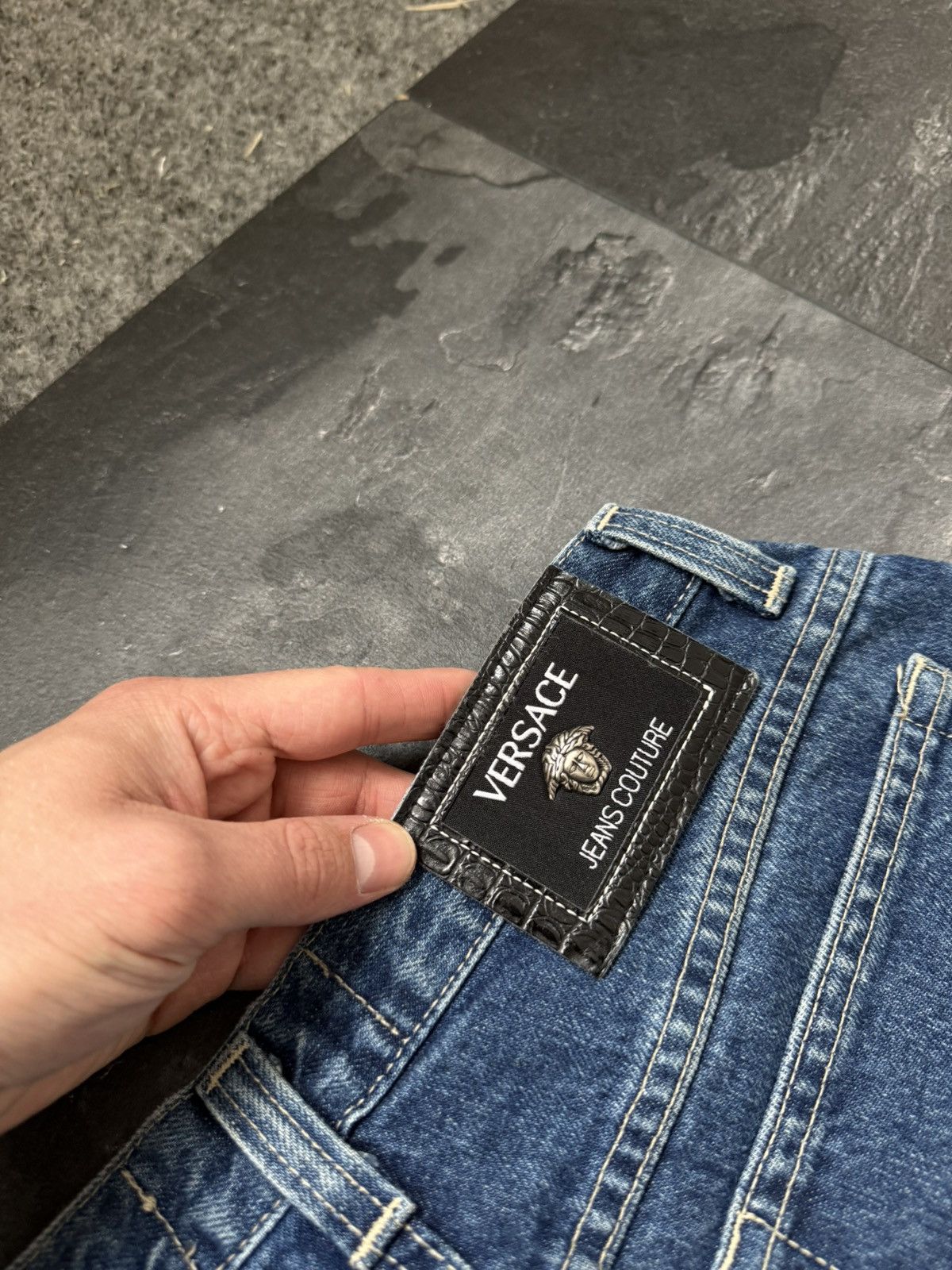 Versace Vintage blue denim Versace rare jeans Size US 30 / EU 46 - 2 Thumbnail