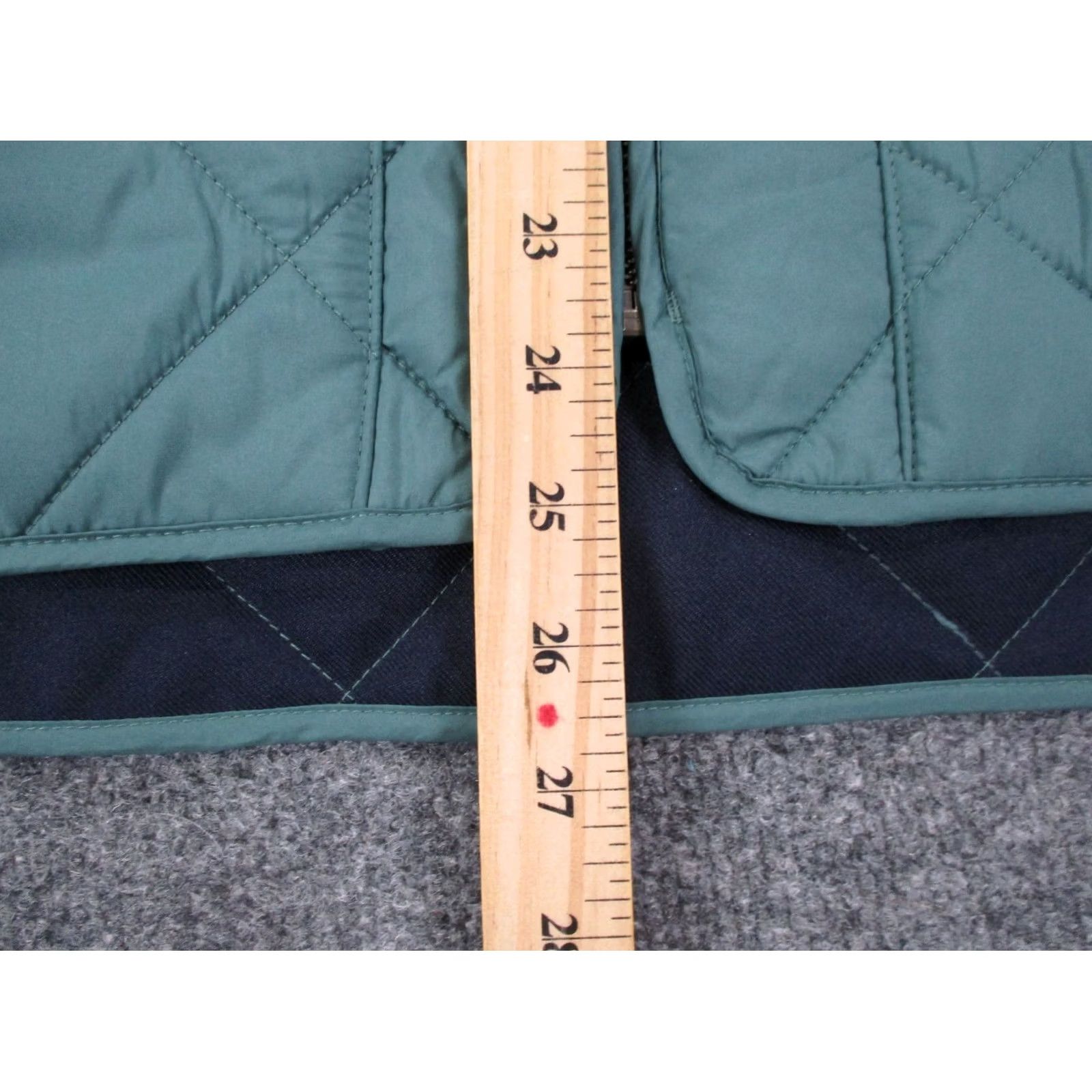 J.Crew J.CREW Vest Jacket Mens M Walker Quilted Equestrian BI930 Hiking Outdoors NEW Vest Jacket M Green Puffer Windproof Zip Full Zip Size US M / EU 48-50 / 2 - 4 Thumbnail