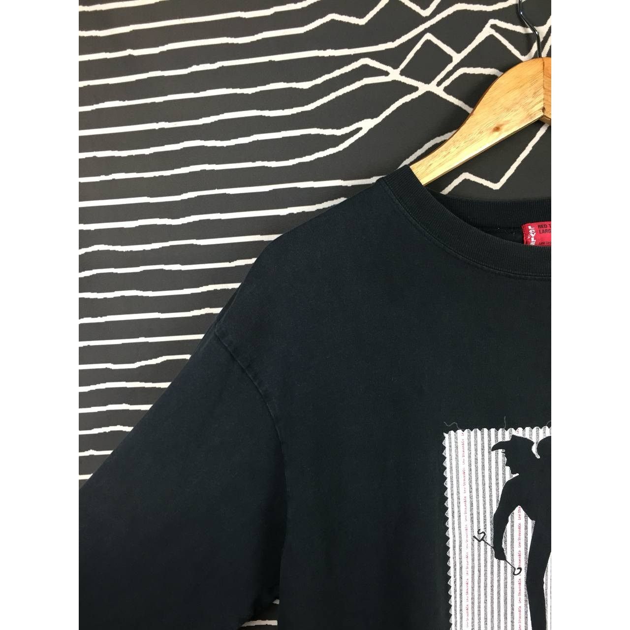 Levi's × Vintage Levi's Red Tab Silhouette Graphic Long Sleeve Tee Size US L / EU 52-54 / 3 - 4 Thumbnail