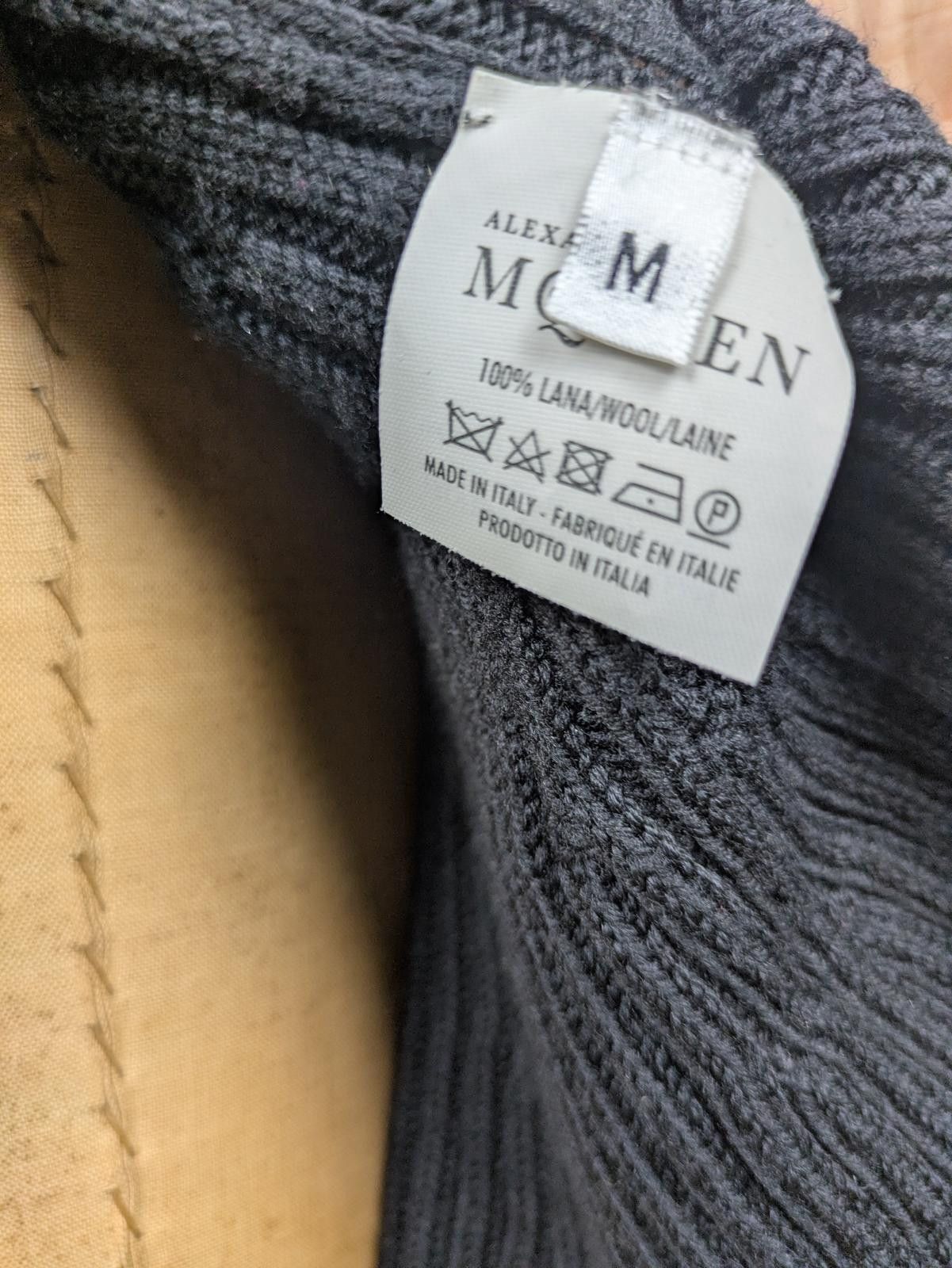 Alexander McQueen sarah burton for alexander mcqueen black peplum cardigan Size M / US 6-8 / IT 42-44 - 8 Thumbnail
