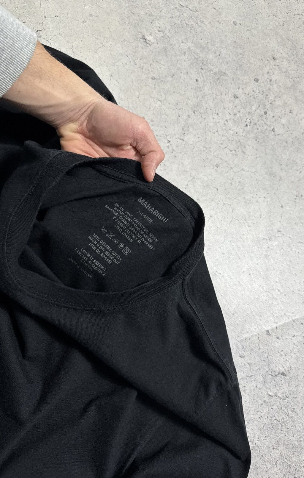 Maharishi Maharishi Center Logo Black Long Sleeve Size XL Size US XL / EU 56 / 4 - 6 Thumbnail