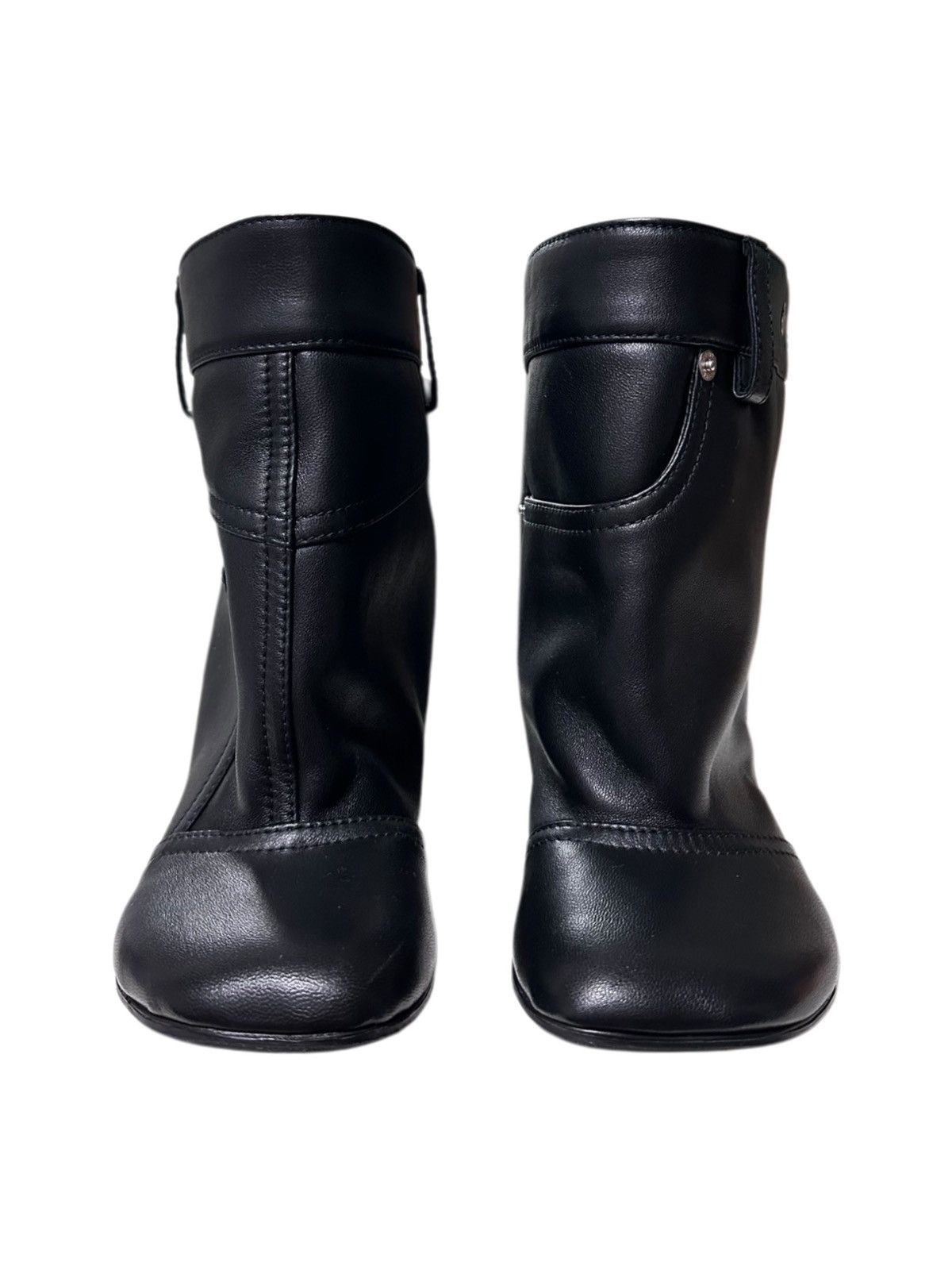 Loewe LOEWE Fall Winter 2023 Toy Leather Ankle Boots Size US 7 / IT 37 - 2 Thumbnail