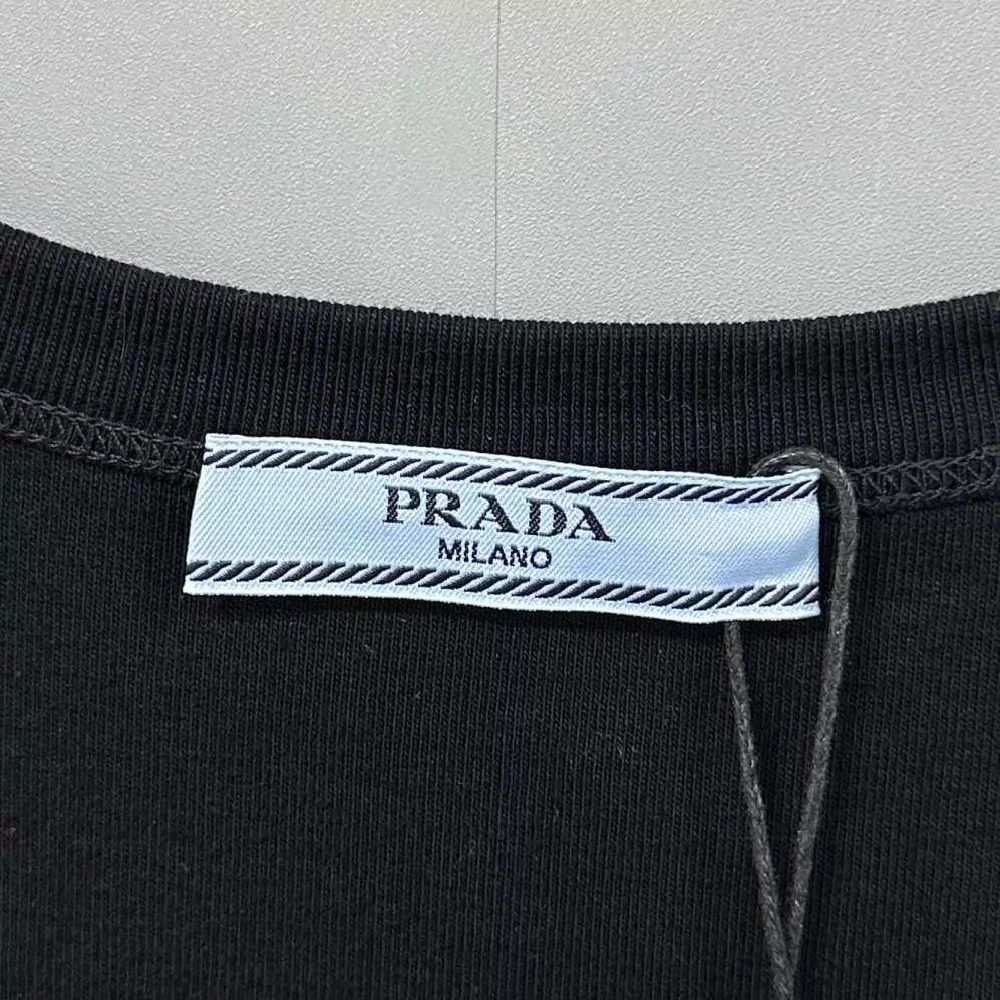 Prada PRADA Gold Logo Vest New With Tags Size 40 Size S / US 4 / IT 40 - 7 Thumbnail
