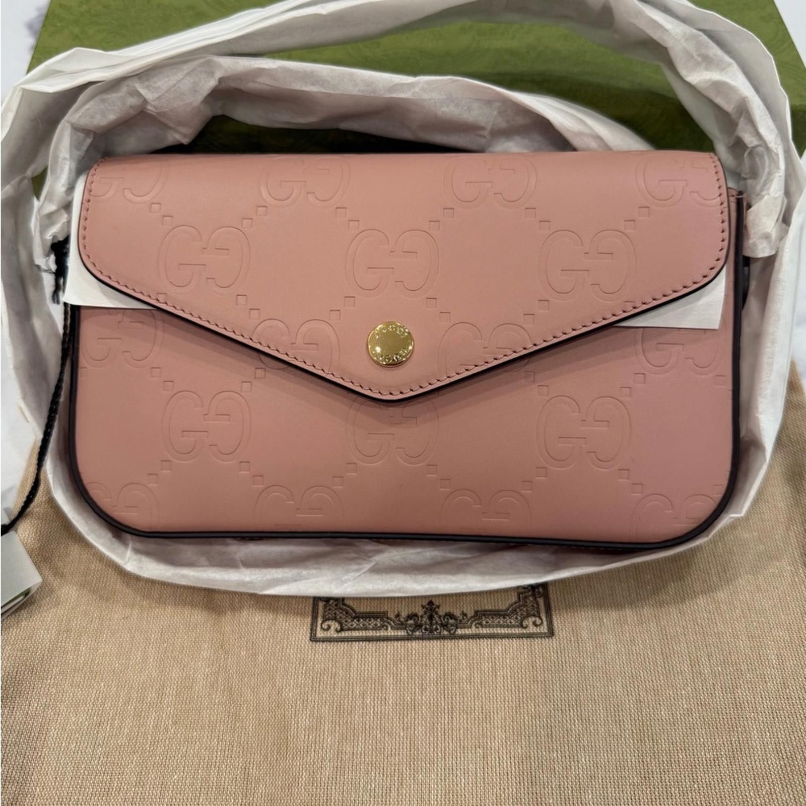 Gucci Gucci Blush Pink Embossed crossbody Size ONE SIZE - 1 Preview