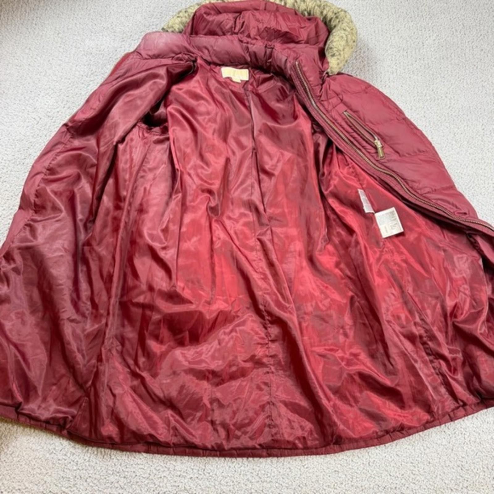 Michael Kors Michael Kors Burgundy Quilted Down Puffer Coat Faux Fur Hood Size XL / US 12-14 / IT 48-50 - 11 Thumbnail