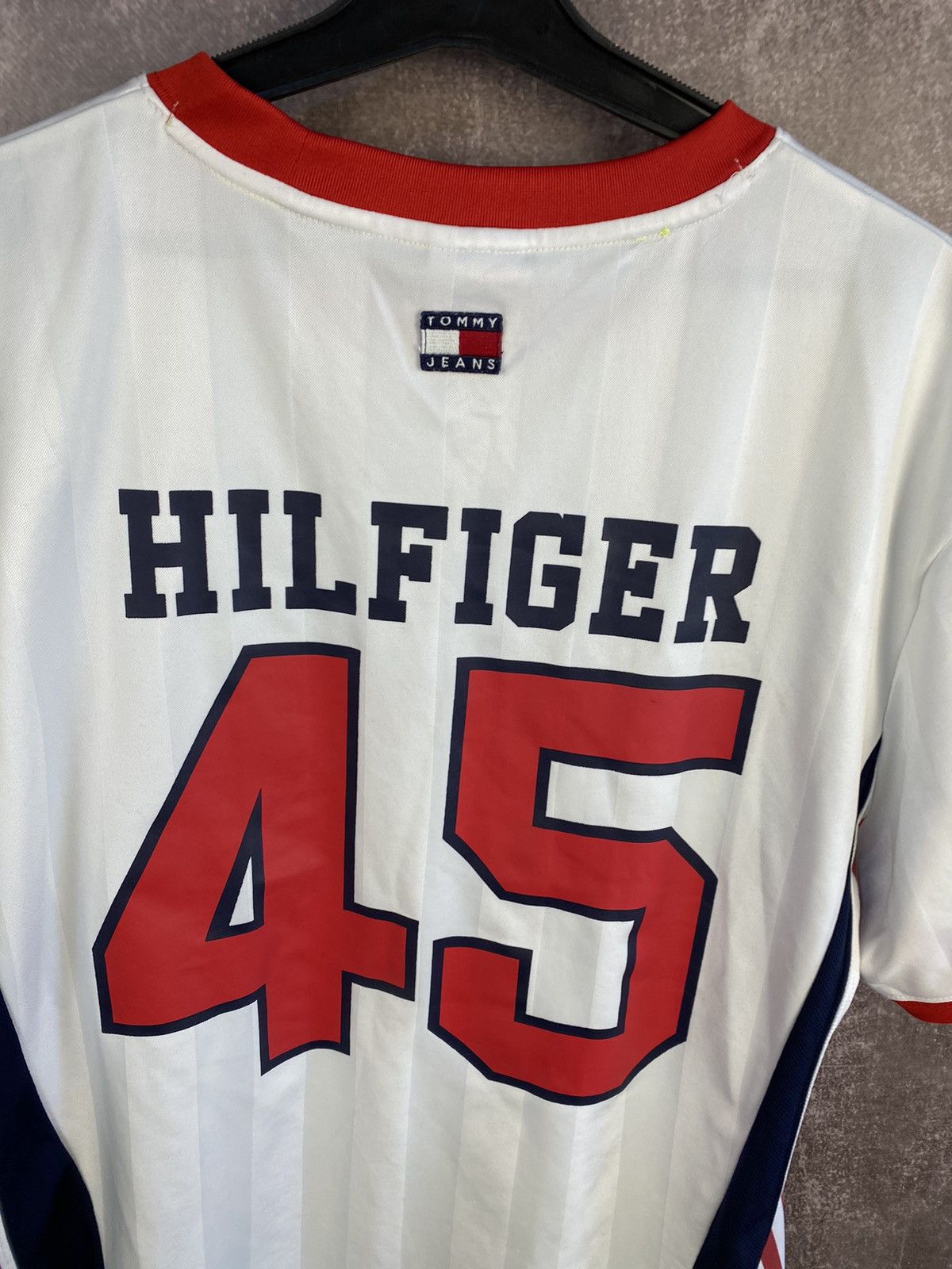 Vintage Vintage 90s Tommy Hilfiger Jeans Jersey Size US L / EU 52-54 / 3 - 3 Thumbnail