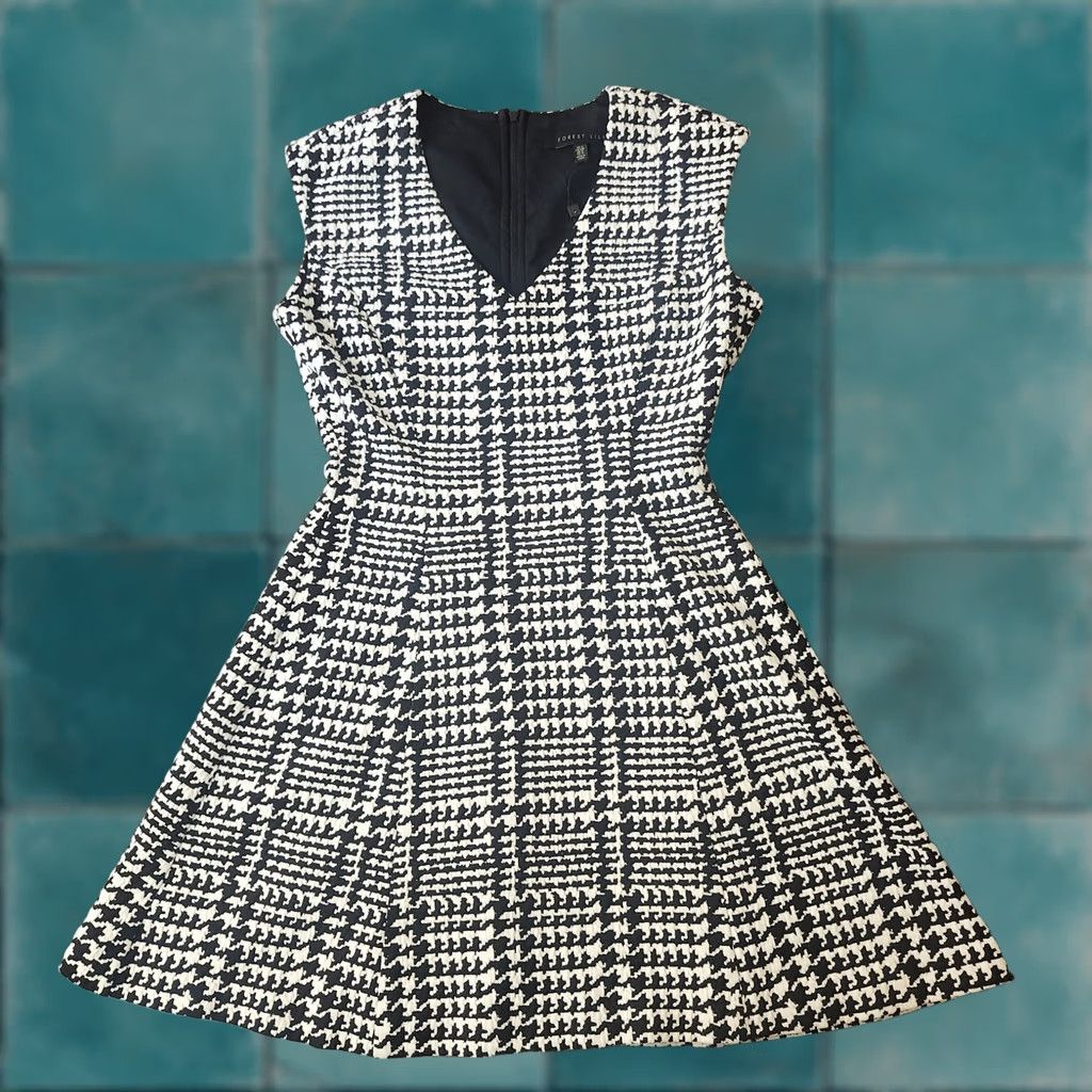 Vintage Forest Lily Dress Womens Small Black White Houndstooth Fit Flare Skater Size S / US 4 / IT 40 - 1 Thumbnail