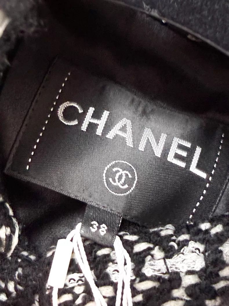 Chanel Chanel Plaid sequin stitching double-breasted long-sleeved Size XS / US 0-2 / IT 36-38 - 5 Thumbnail