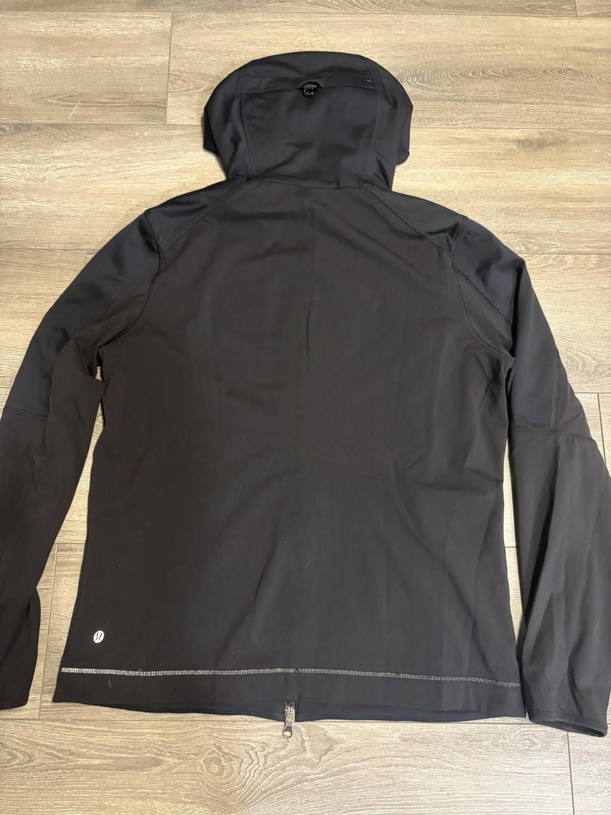 Lululemon Lululemon Full Zip Hoodie Sweatshirt Black Stretch Men’s L Size US L / EU 52-54 / 3 - 2 Thumbnail