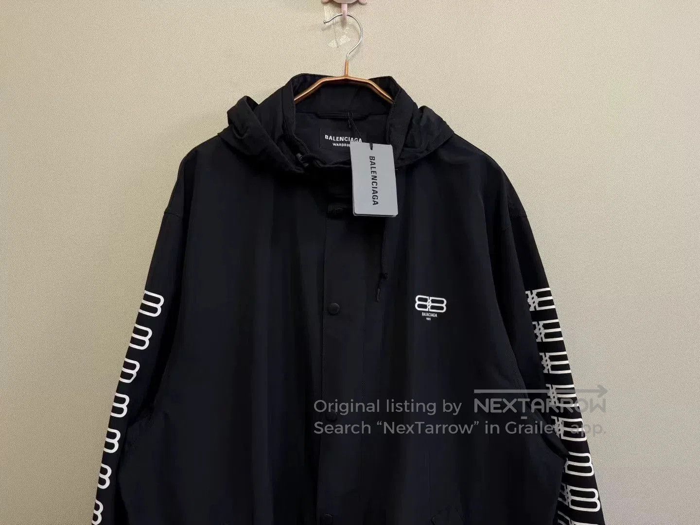 Balenciaga Balenciaga Black BB Logo Windbreaker. Size US L / EU 52-54 / 3 - 2 Thumbnail