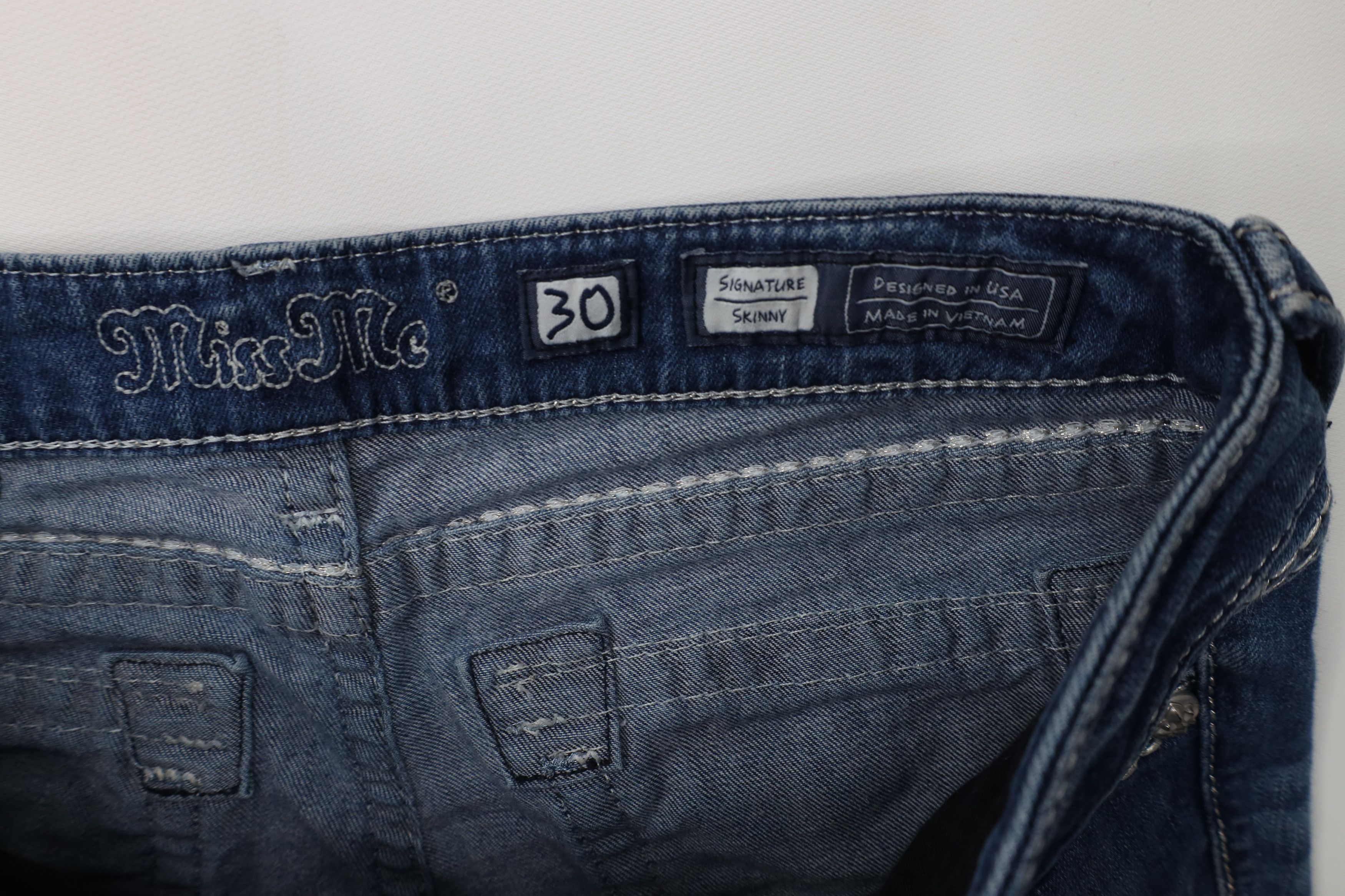 Miss Me Miss Me Stitch Signature Skinny Leg Denim Jeans Stretch Size 30" / US 8 / IT 44 - 10 Thumbnail