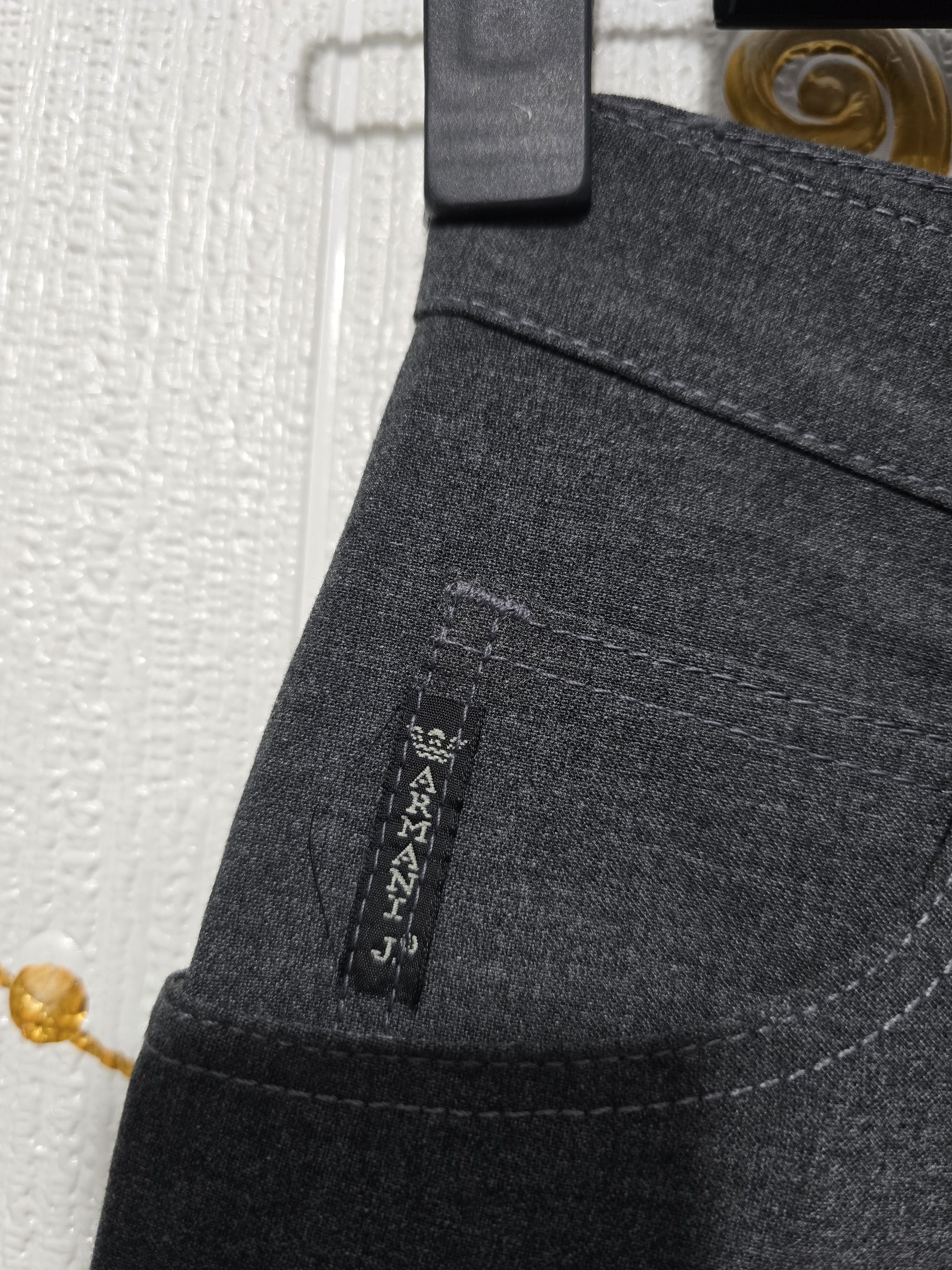 Giorgio Armani GIORGIO ARMANI pants VINTAGE high waist New with tag Size 27" / US 4 / IT 40 - 5 Thumbnail