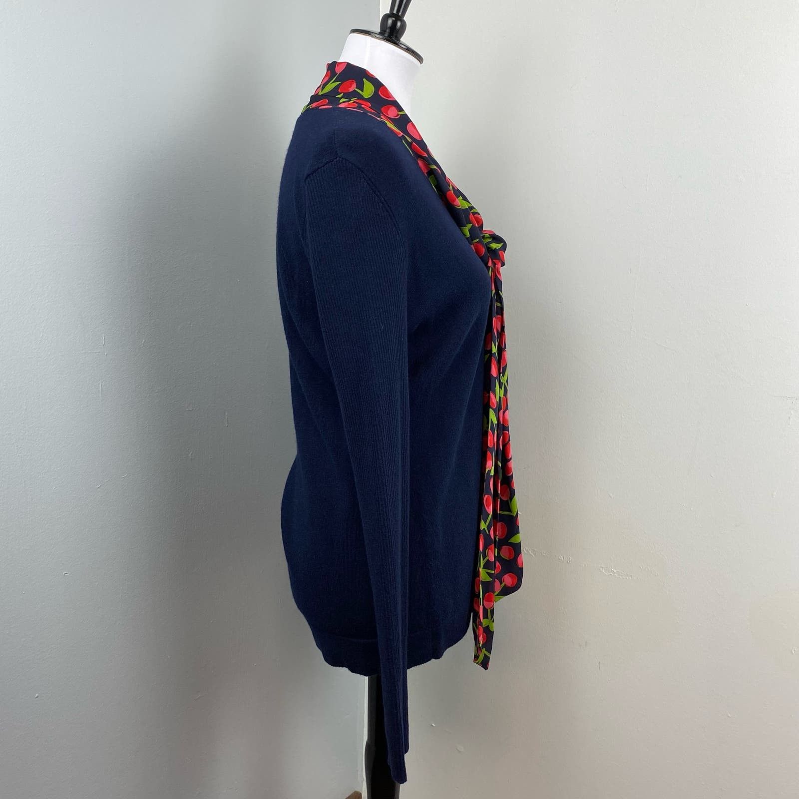 Tory Burch Tory Burch Navy Cashmere Silk Cherry Print Neck Tie Sweater Size L / US 10 / IT 46 - 4 Thumbnail