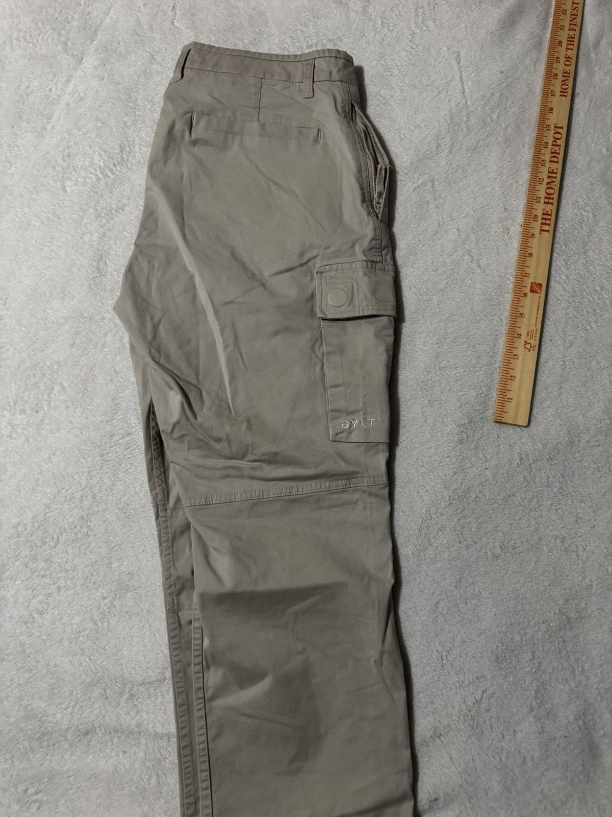 BYLT Premium Basics Bylt men’s size 34 stretch cotton cargo pants Size US 34 / EU 50 - 1 Thumbnail
