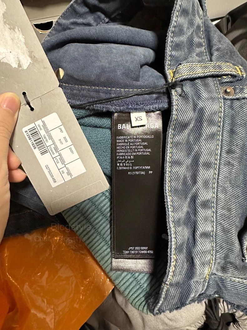 Balenciaga Balenciaga size XS Patchwork Material Wide Leg Denim Pants Size US 27 - 7 Thumbnail