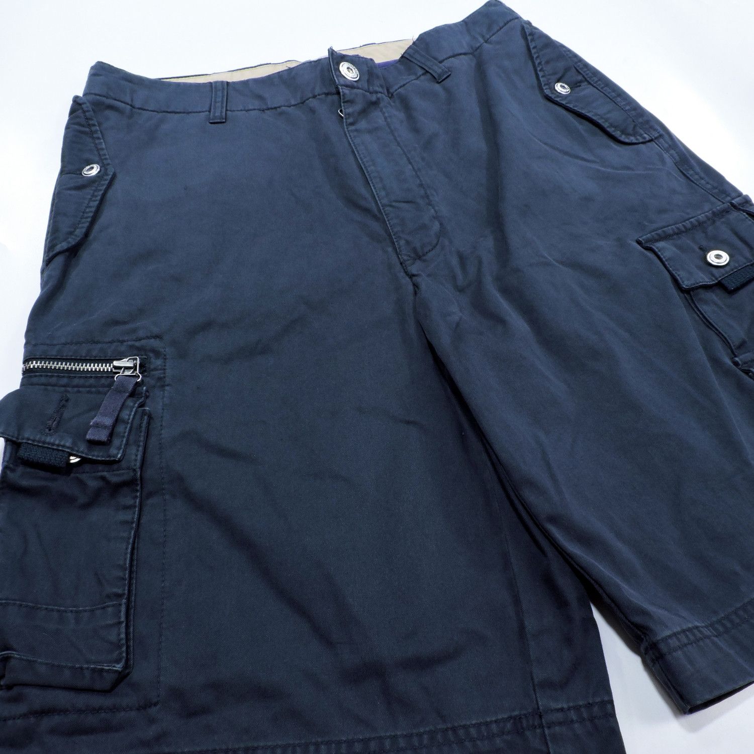 Tommy Hilfiger TOMMY HILFIGER CARGO SHORT PANTS Size US 32 / EU 48 - 10 Thumbnail