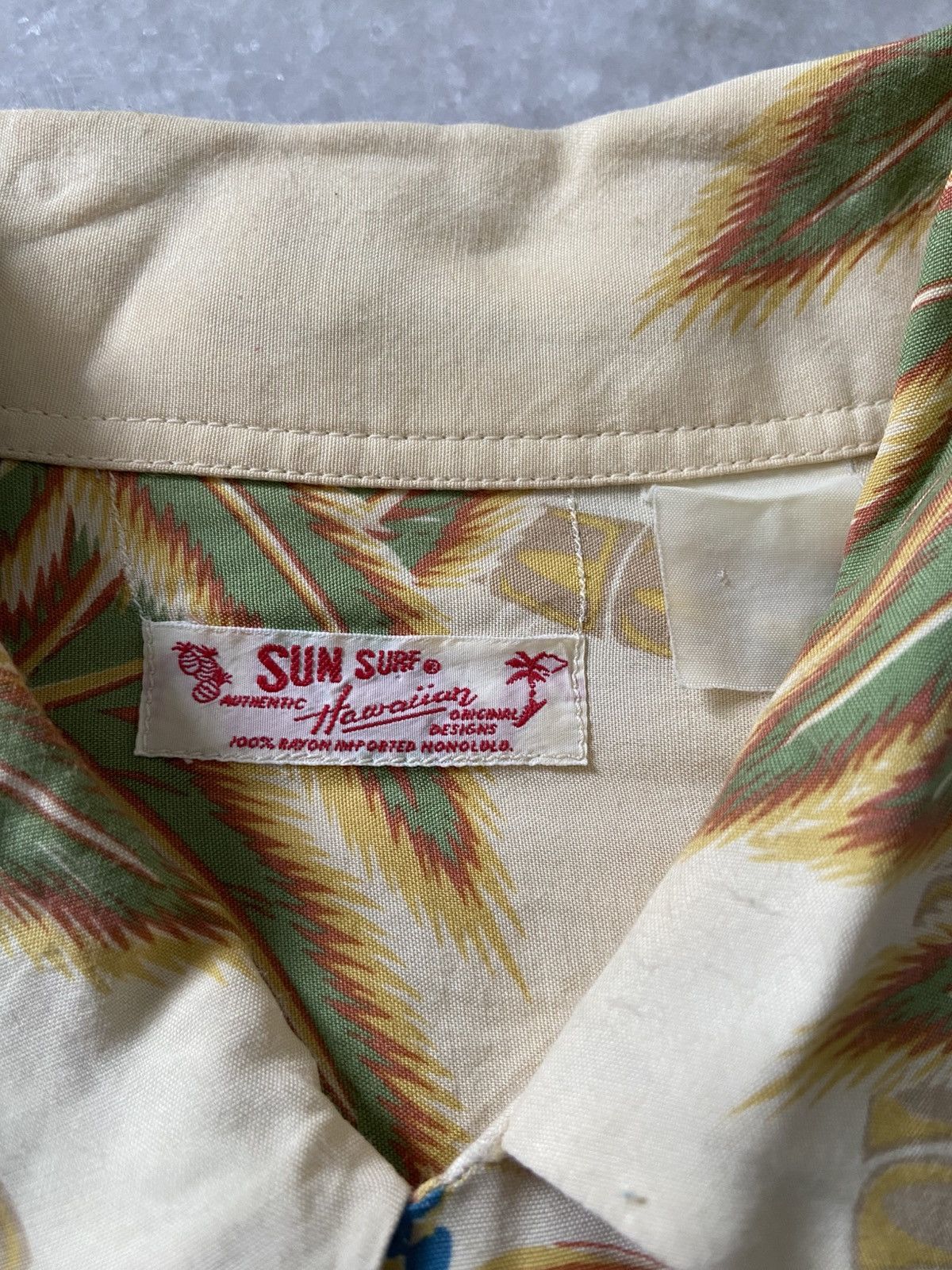 Sun Surf Vintage Sun Surf Shirt Rayon Button up Size US L / EU 52-54 / 3 - 2 Thumbnail