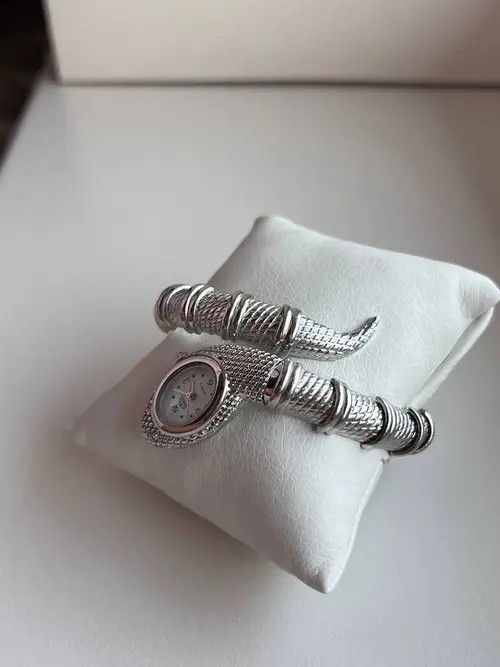 Japanese Brand Snake 🐍 regular bracelet unisex Vintage Design rare WATCH Size ONE SIZE - 2 Thumbnail