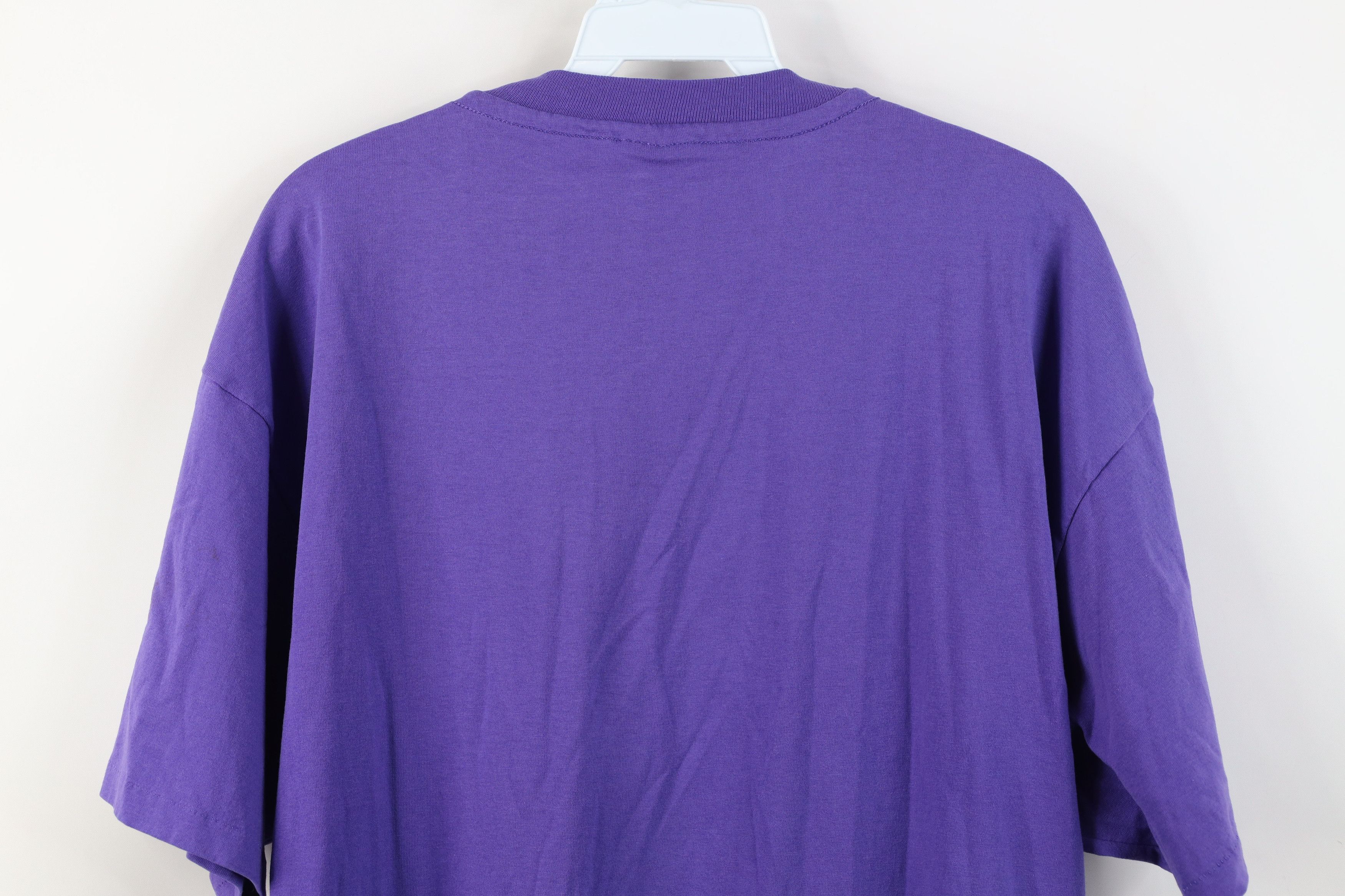 Vintage Vintage 90s I Am An Old Woman I Shall Wear Book T-Shir Size XL / US 12-14 / IT 48-50 - 13 Thumbnail