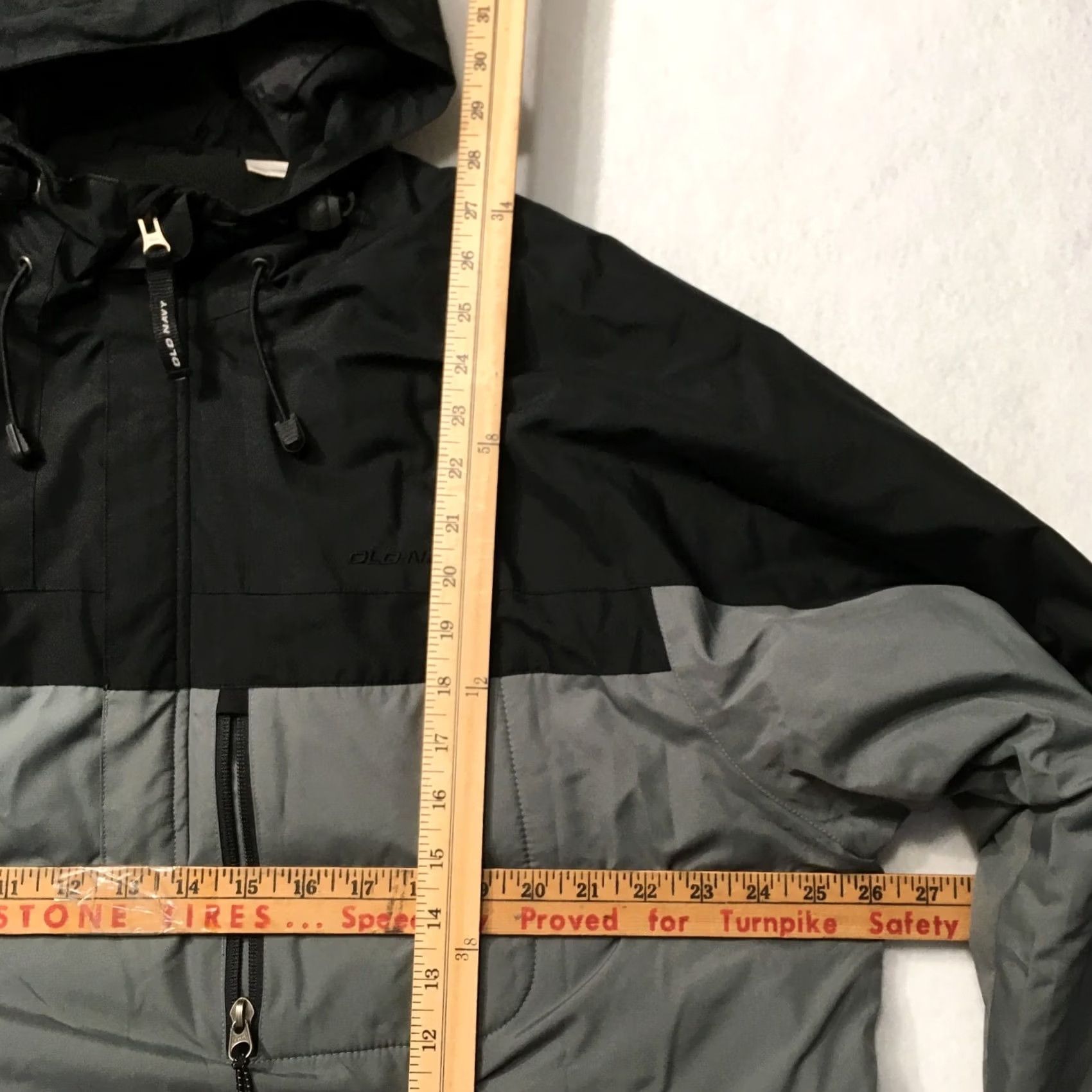 Old Navy VINTAGE Old Navy Jacket Mens LARGE GRAY BLACK PUFFER Shell Fleece llined Size US L / EU 52-54 / 3 - 7 Thumbnail