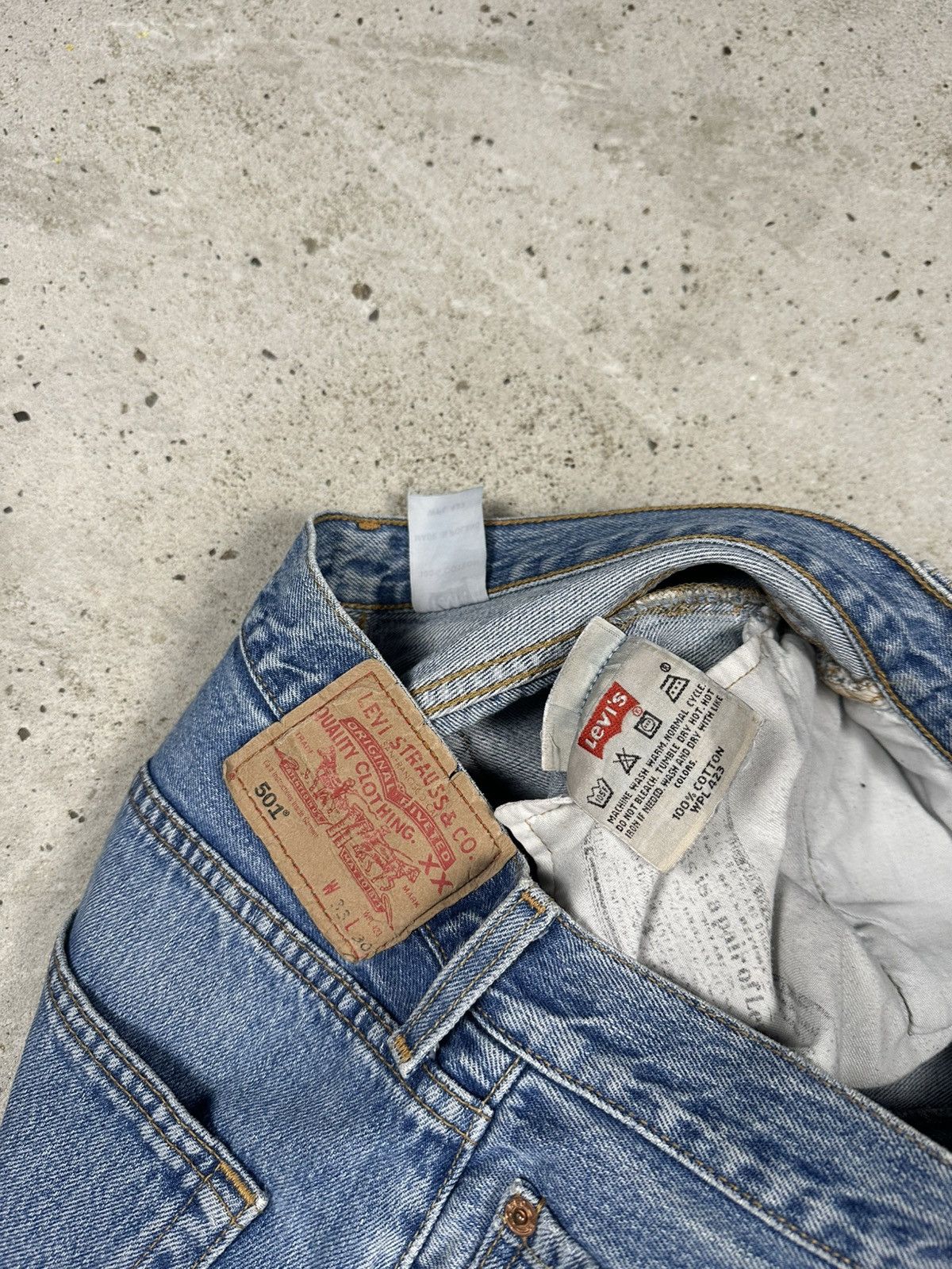Levi's × Vintage Vintage Y2K Levi’s 501 Blue Denim Pants Jeans Size US 32 / EU 48 - 11 Thumbnail