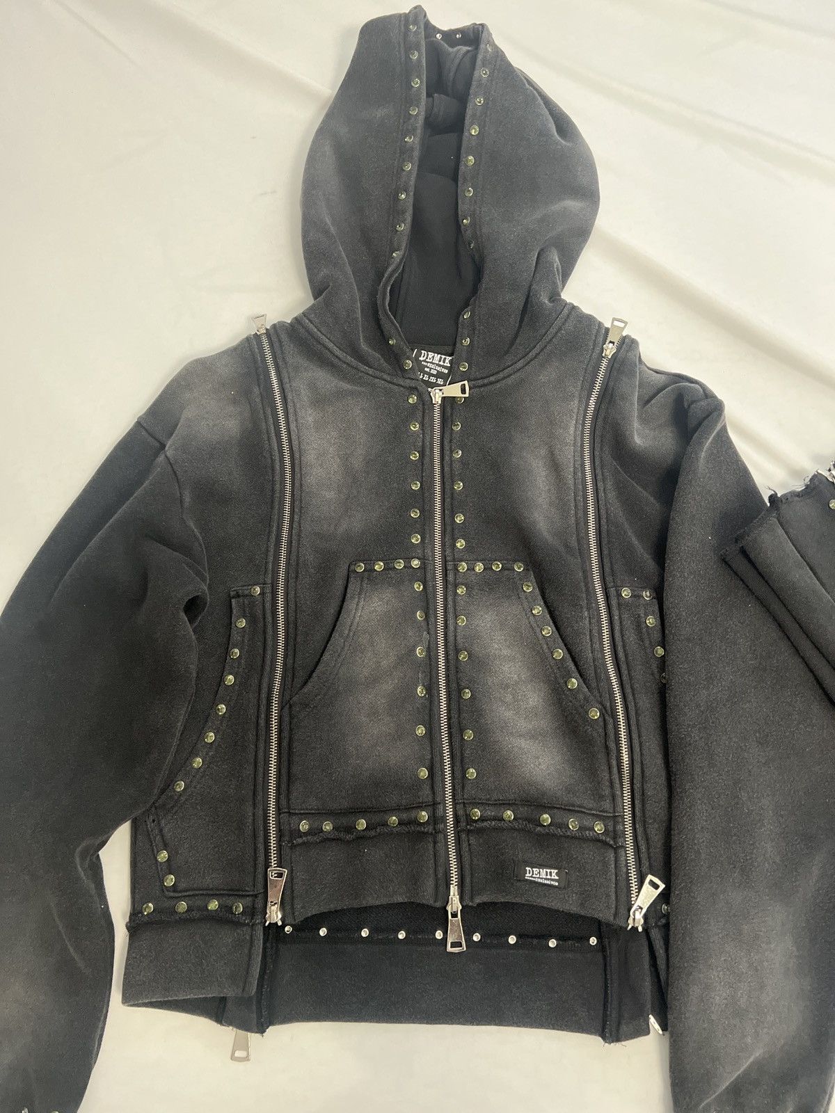 Other Demik Exclusives Zip Sweatsuit Top & Bottom Size US S / EU 44-46 / 1 - 1 Thumbnail