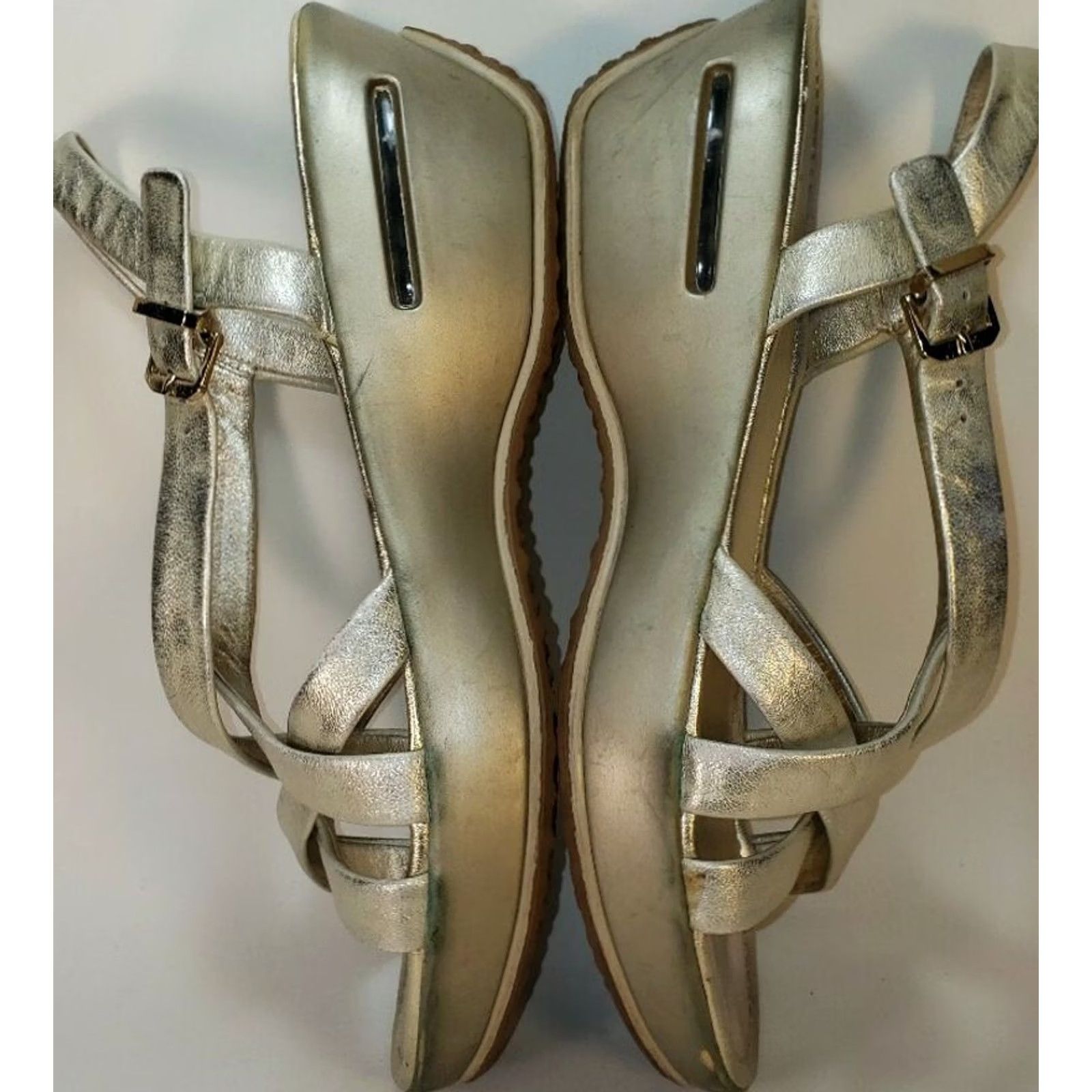 Cole Haan Cole Haan Nike Air Platform Slingback Sandals Size 8M Gold Leather Size US 8 / IT 38 - 5 Thumbnail