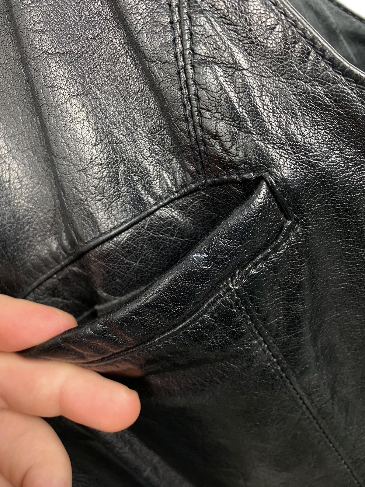 Genuine Leather Vintage Apollo Leather Vest Biker Harley Davidson Avirex Y2K Size US L / EU 52-54 / 3 - 5 Thumbnail