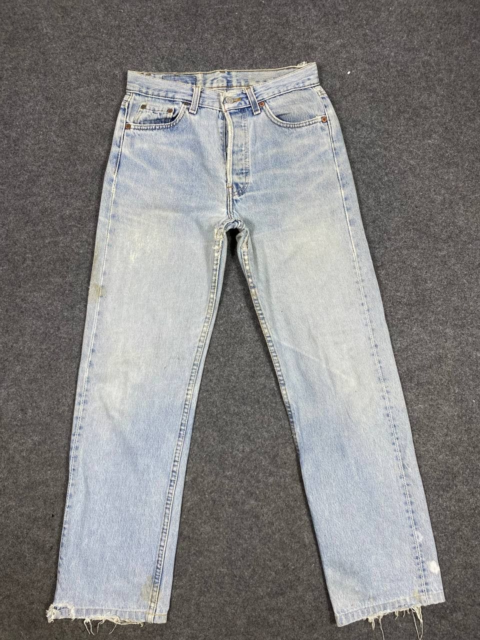 Levi's vintage 90s levis 501 stained light blue denim Size US 29 - 10 Thumbnail