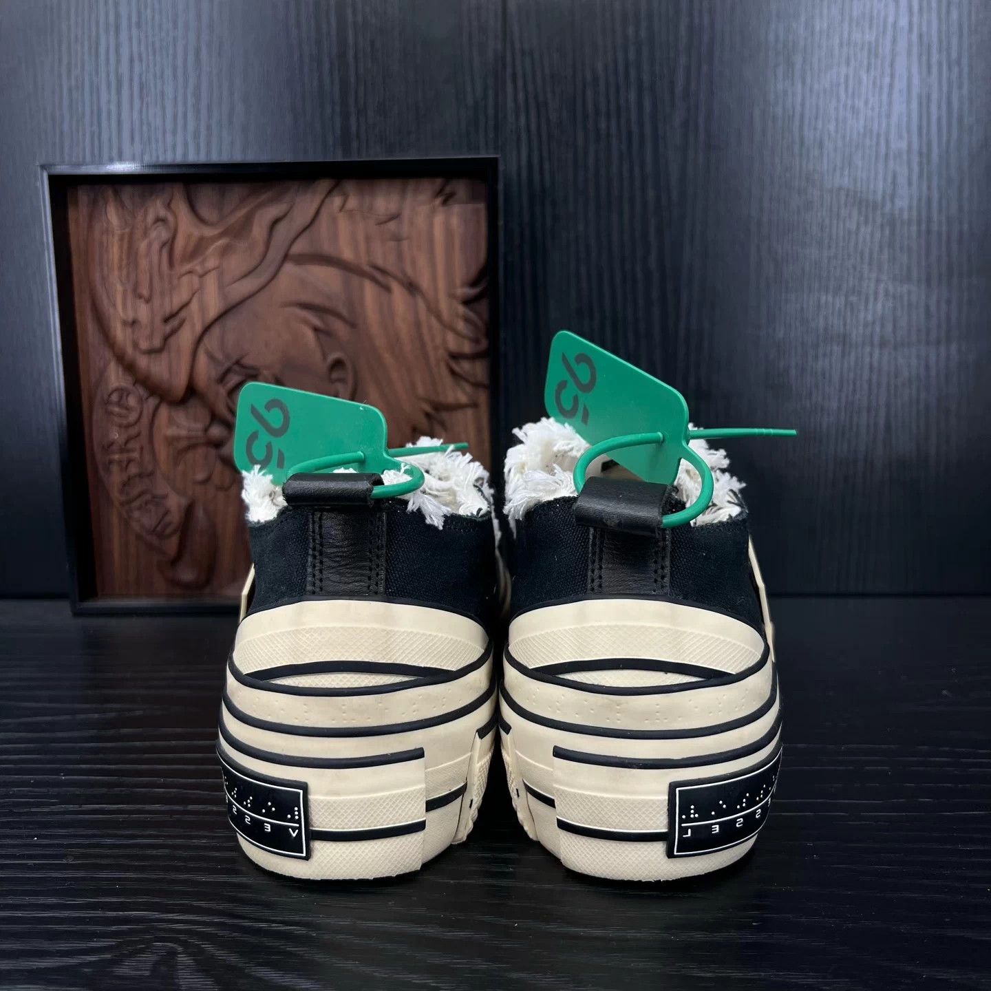 Other VANNESS 2.0 Elevated B&W Glow-in-the-Dark 35 Size US 5 / IT 35 - 6 Thumbnail