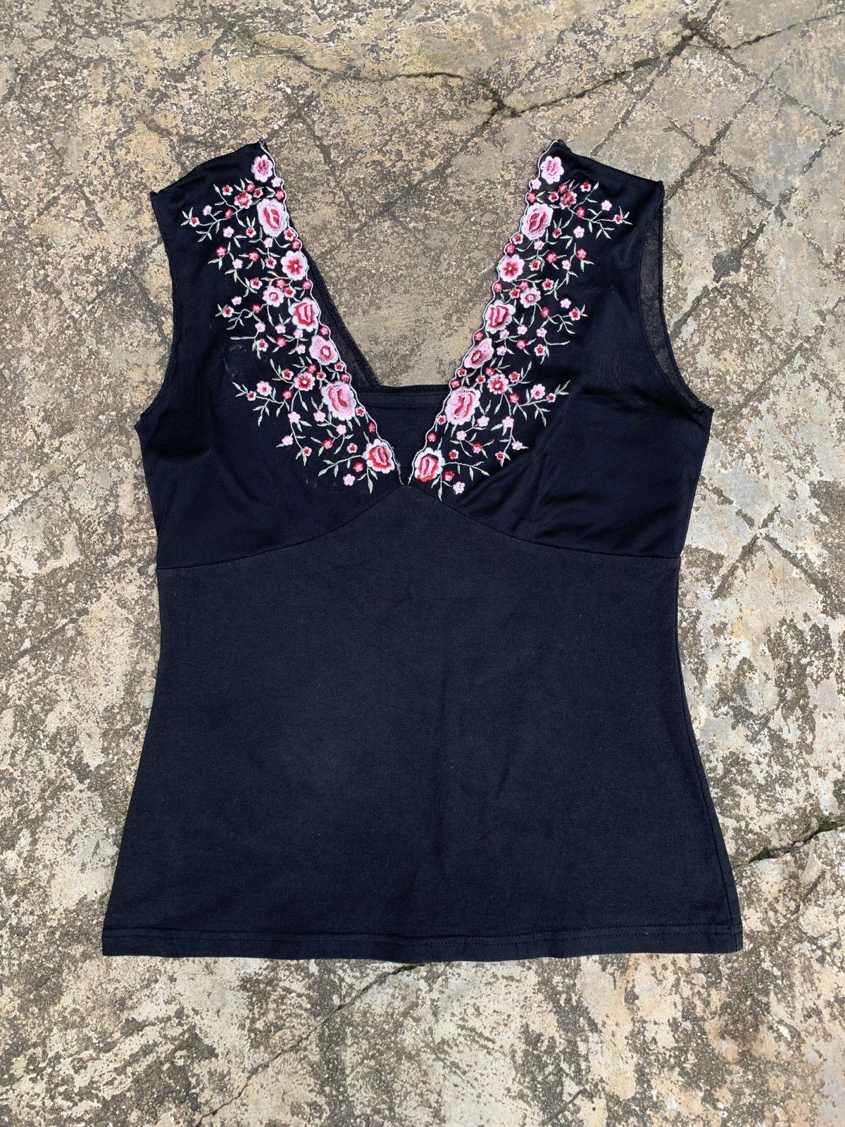 Japanese Brand y2k Anaita Japan Floral Embroidery Sleeveless Tank Mesh Top Size M / US 6-8 / IT 42-44 - 1 Thumbnail