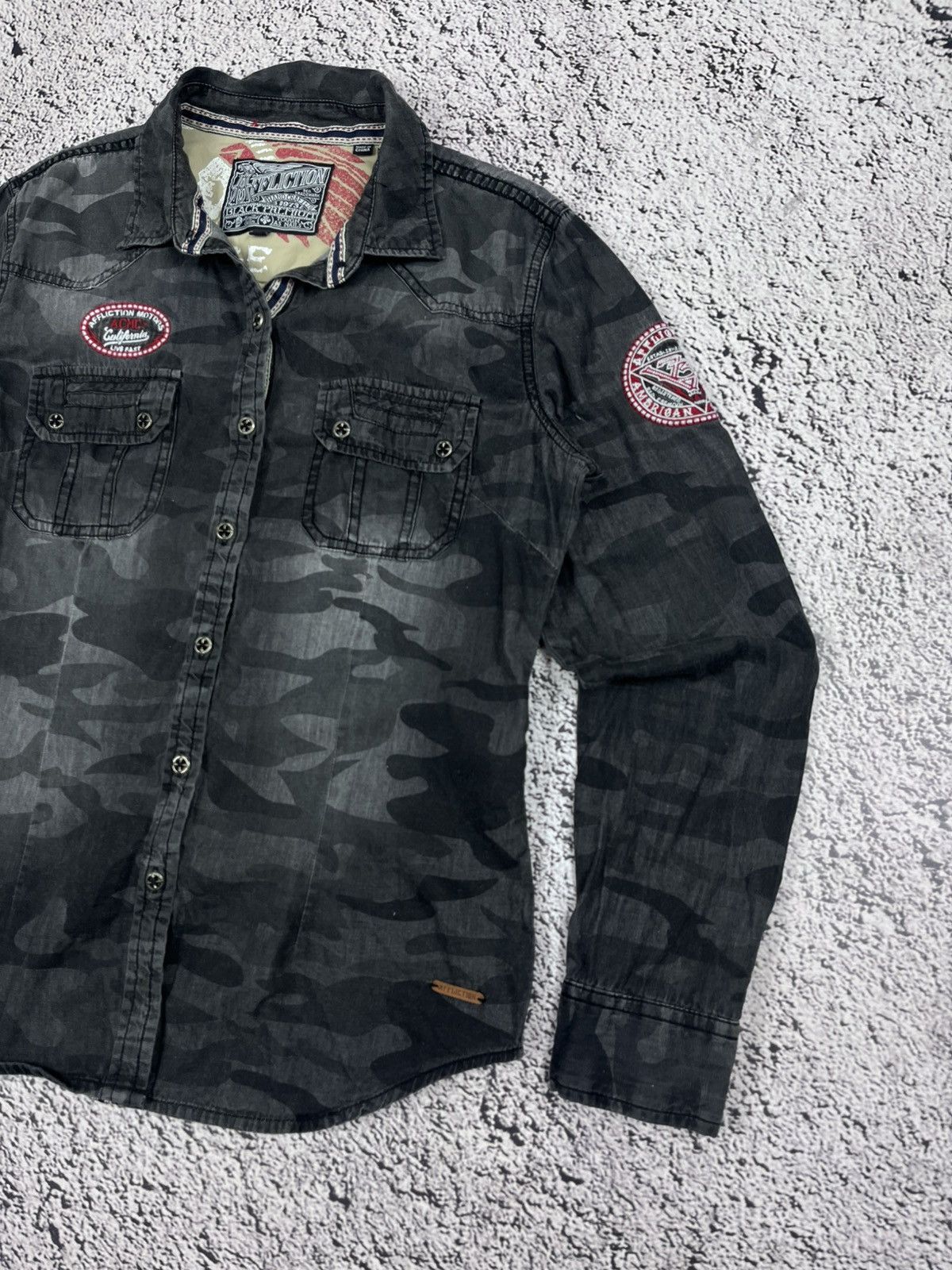 Affliction Vintage Affliction Camo Patch Lace up Shirt Japanese Gothic Size M / US 6-8 / IT 42-44 - 4 Thumbnail
